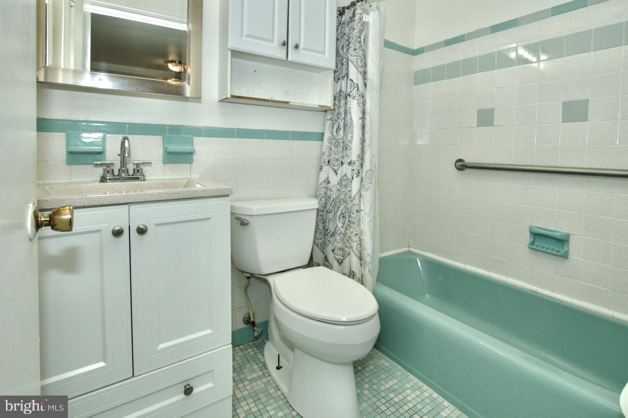 CALVERTON - Residential