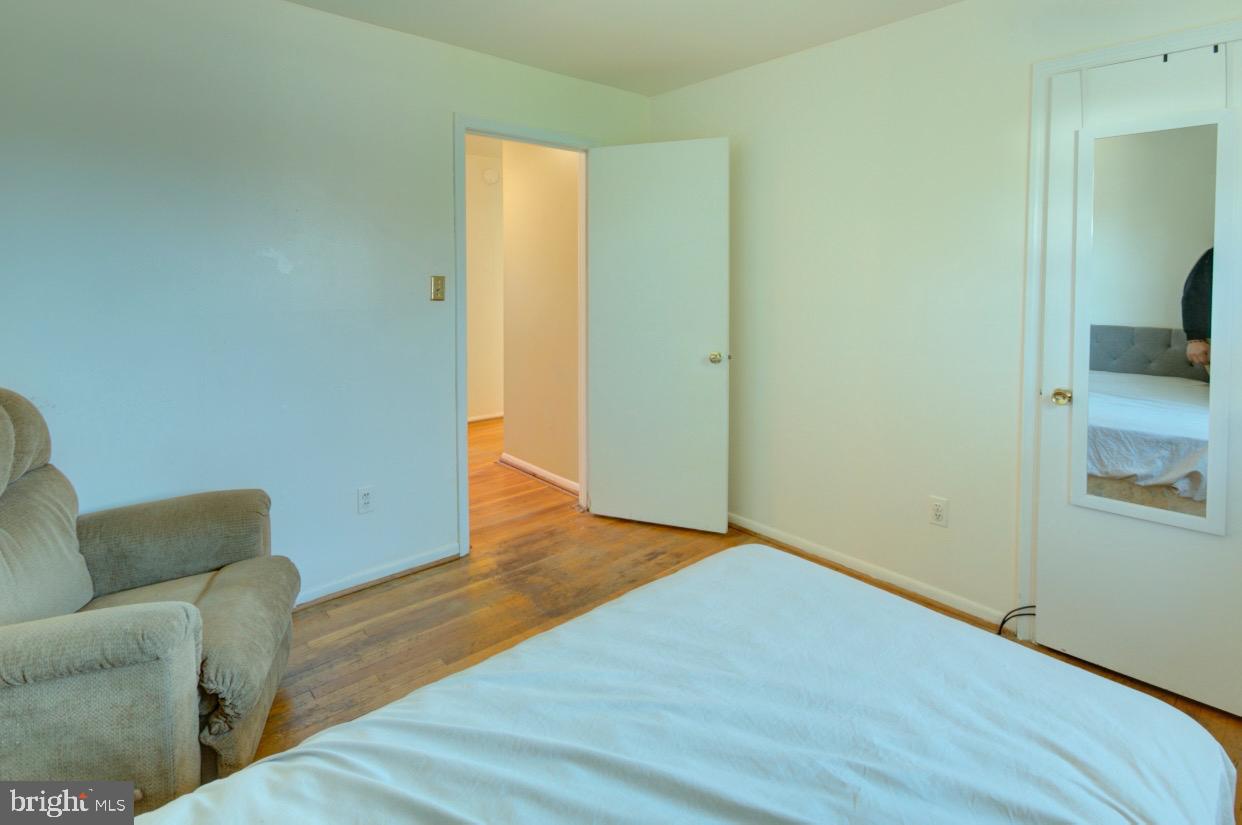 CALVERTON - Residential