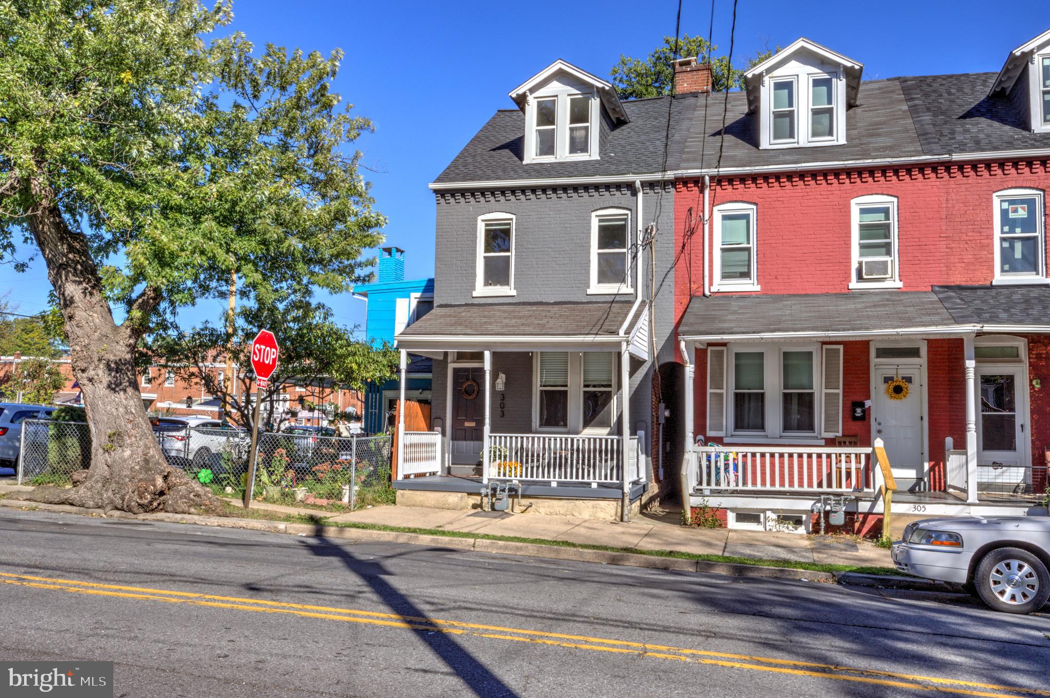 303 S MARSHALL STREET