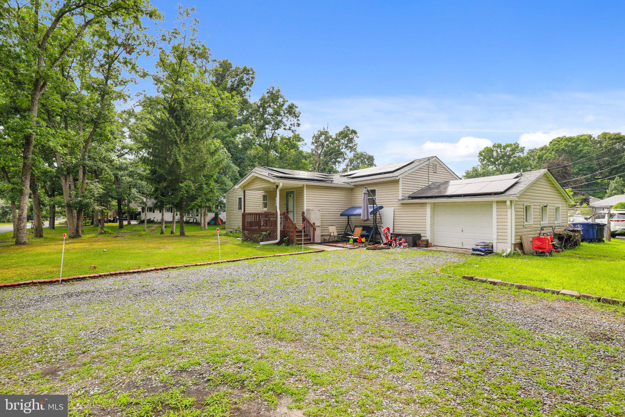 803 HANOVER BOULEVARD