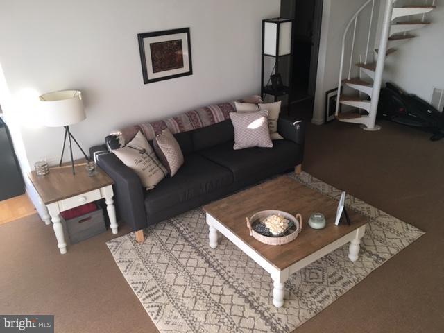 THE POINT CONDO - Residential Lease