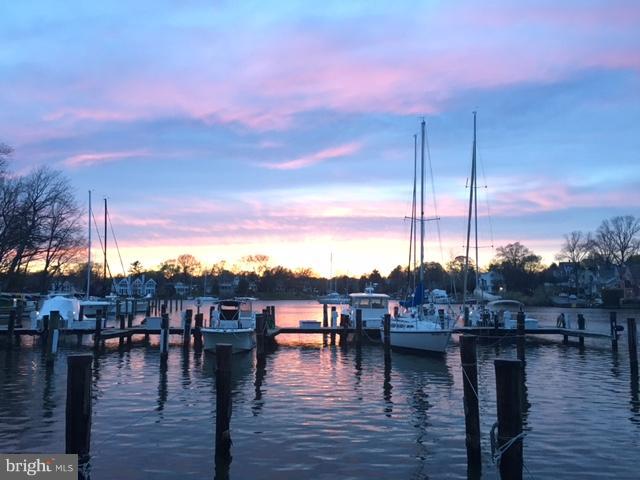 THE POINT CONDO - Residential Lease