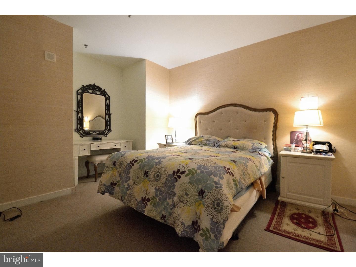 CHINATOWN - Residential