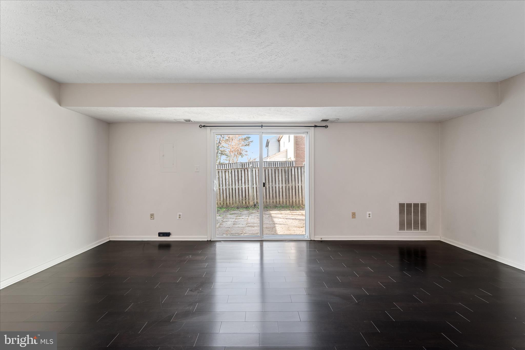 JEFFERSON GREEN - Residential Lease