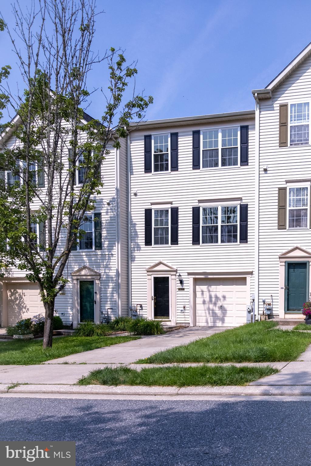 Welcome to your dream home!
Large, bright and beautiful ... in the perfect location! Move-in ready .
"Move-in ready Hunt Valley Station townhouse and freshly updated in 2025! This beautifully renovated home with 4-bedroom & 2 full and 2 half-bathroom offers ample living space, perfect for families or those seeking room to grow. This house features modern finishes throughout, including a brand-new kitchen with stainless steel appliances, quartz countertops, and sleek cabinetry. Fresh paint, new flooring, and updated bathrooms bring a stylish touch to every room. Newer water heater (2017); New heat pump ( 2022); and newer roof (2018),
Enjoy a spacious layout, a private backyard, and a quiet neighborhood close to schools, shopping, and major highways. A perfect blend of comfort and contemporary living—schedule your tour today!"