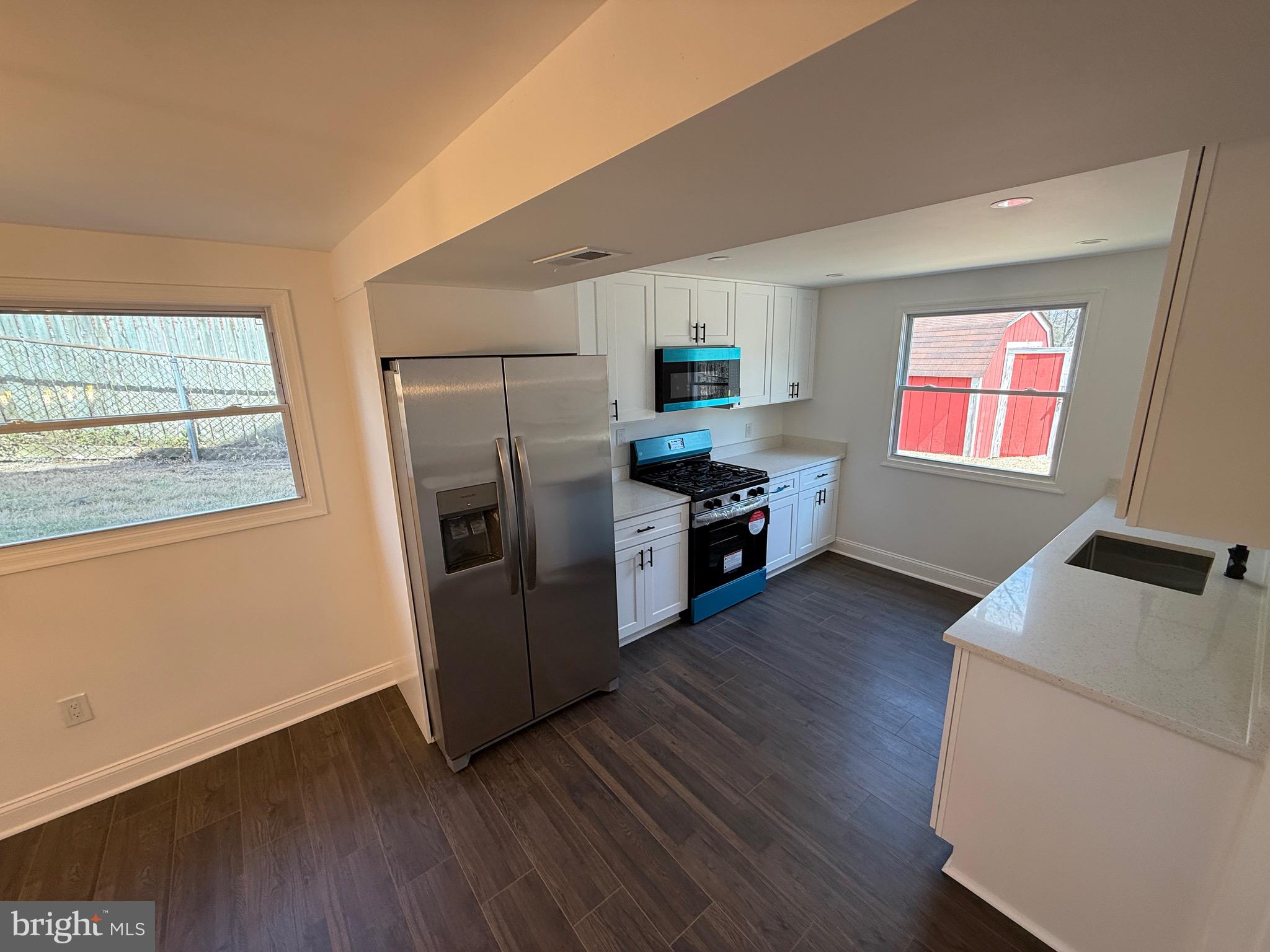 DALE CITY - Residential