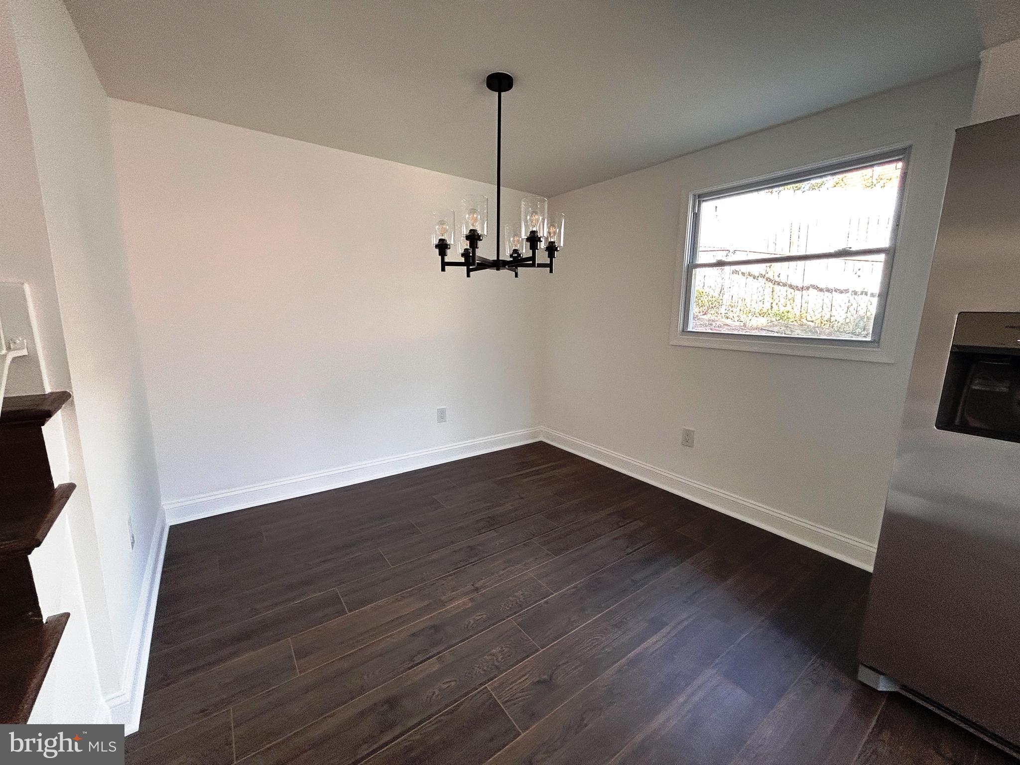 DALE CITY - Residential