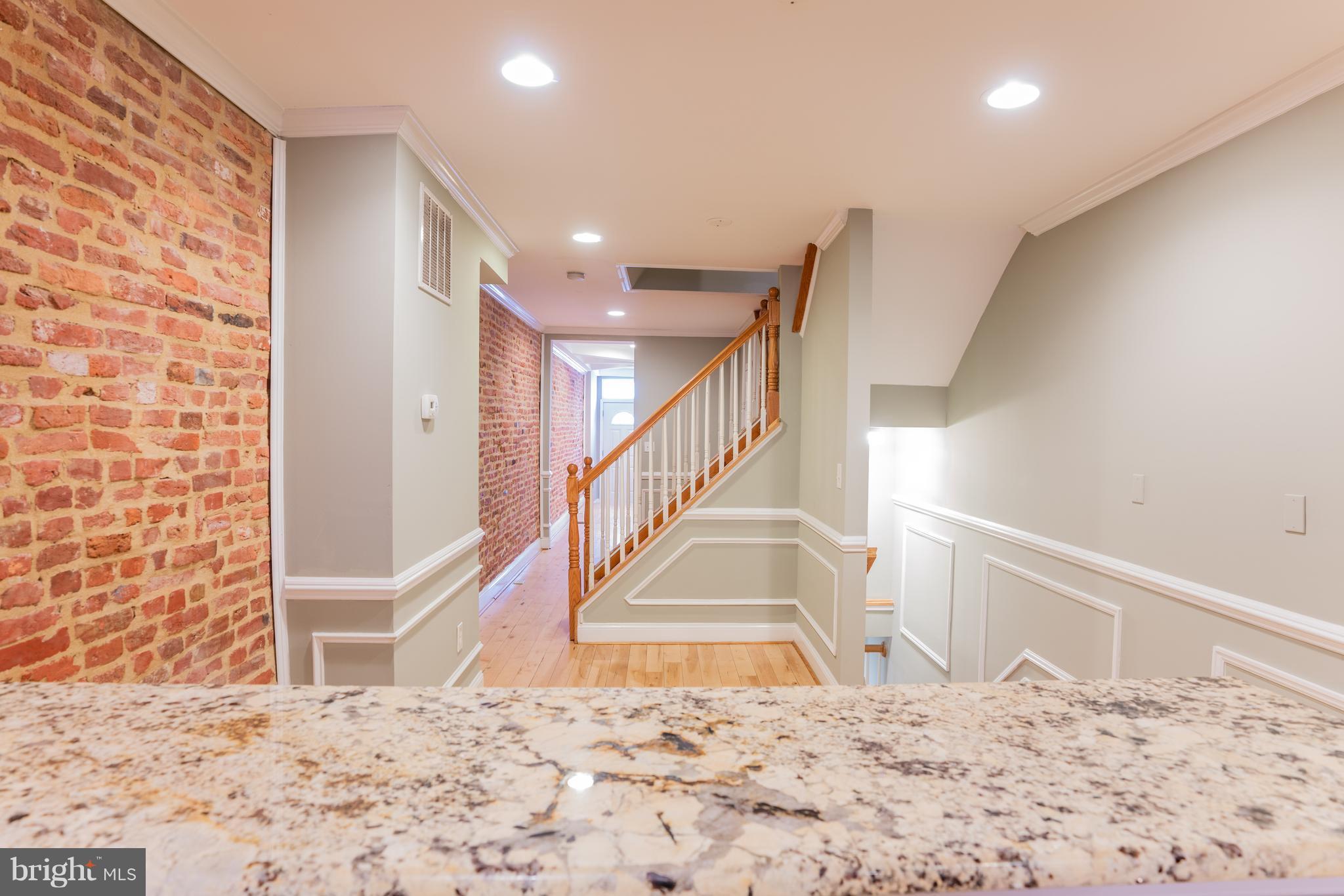 HOPKINS - Residential