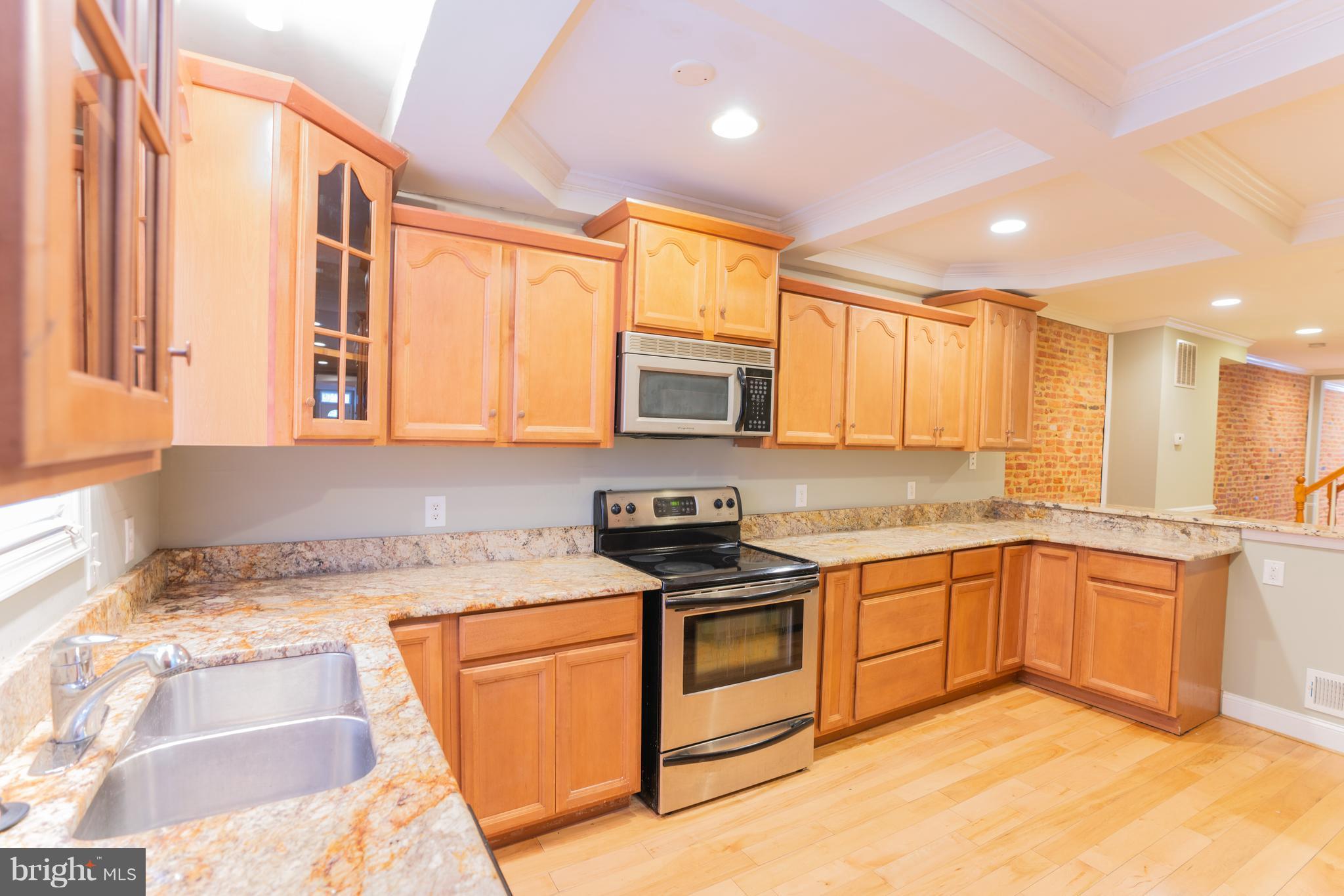 HOPKINS - Residential