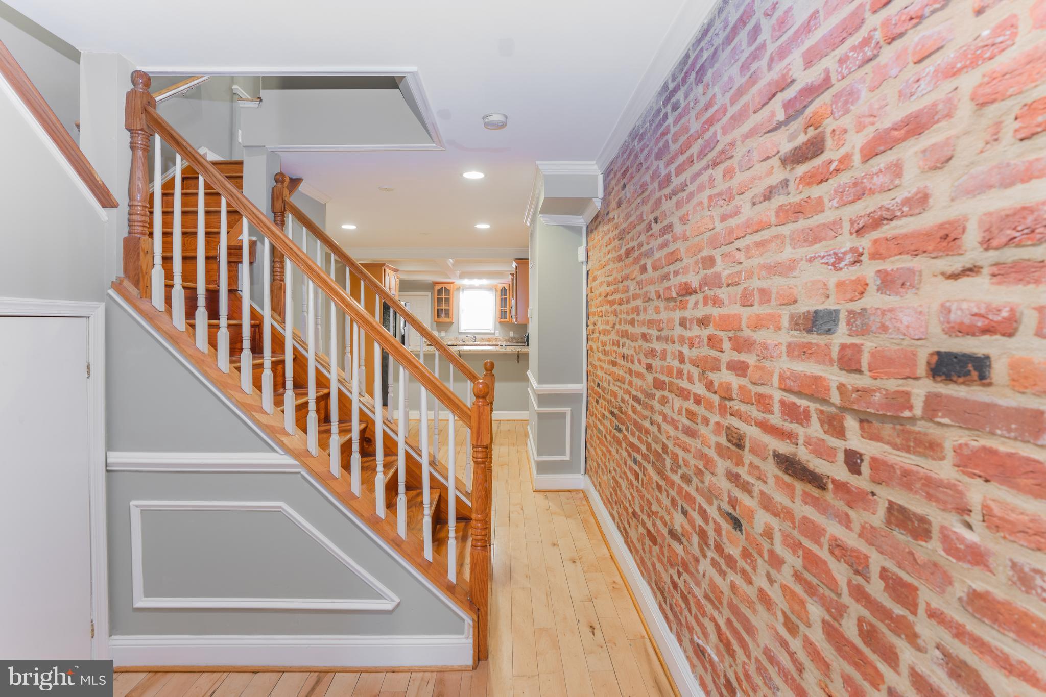 HOPKINS - Residential