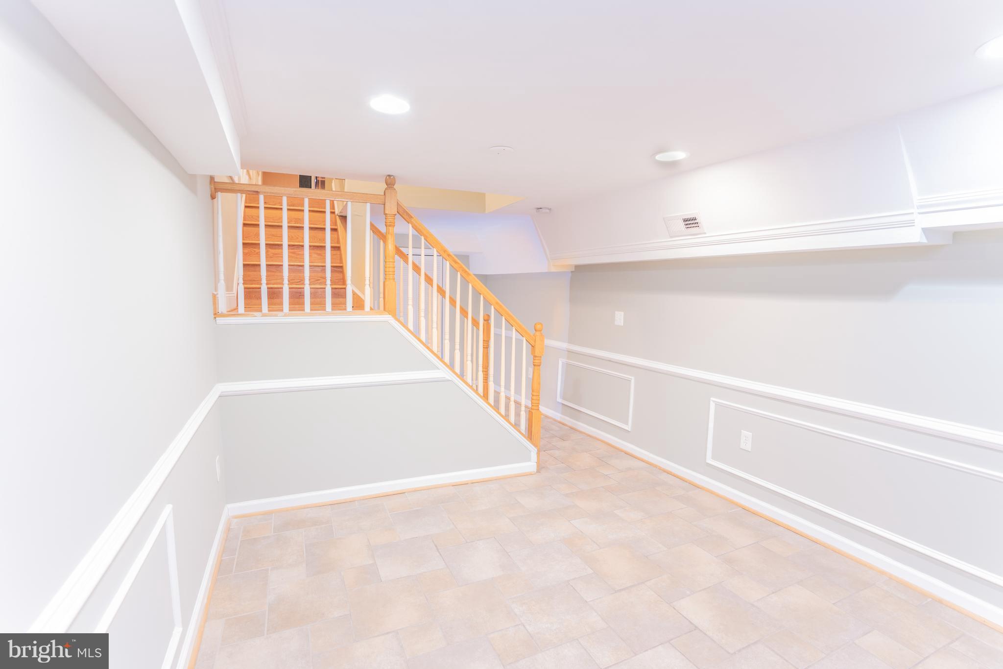 HOPKINS - Residential