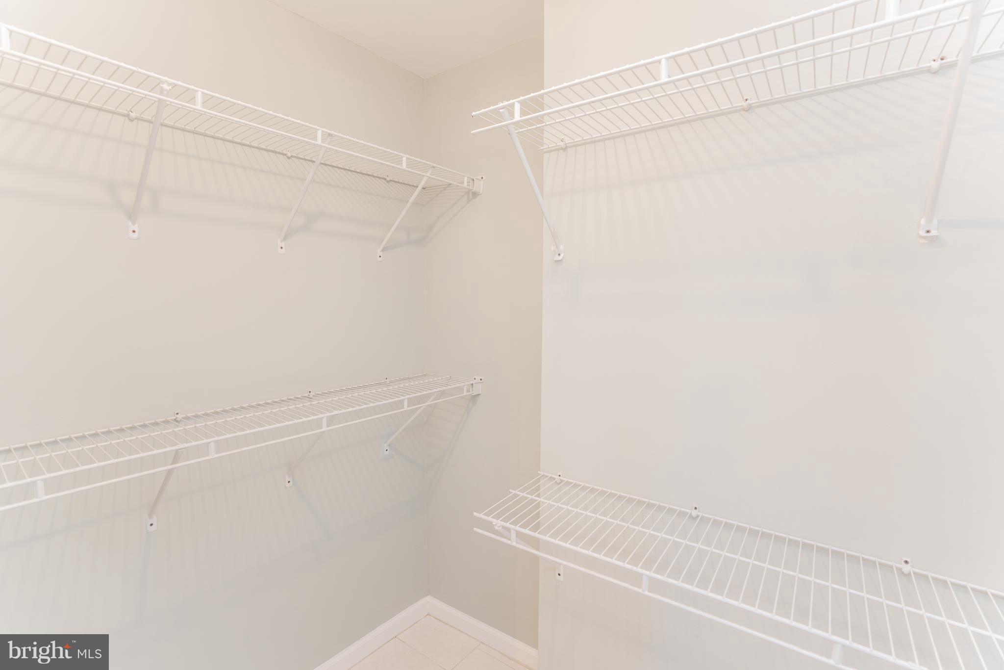 HOPKINS - Residential