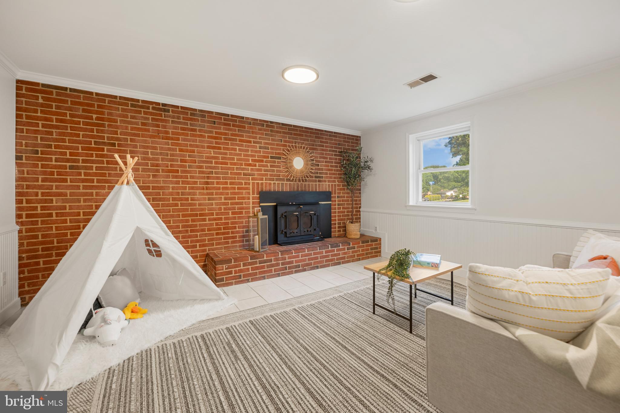 WEST SPRINGFIELD - Residential