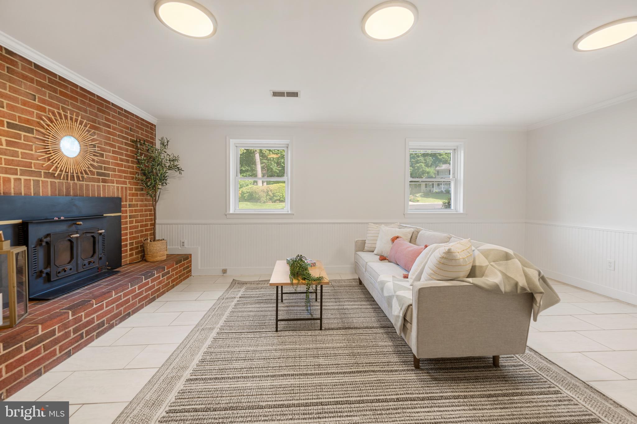 WEST SPRINGFIELD - Residential
