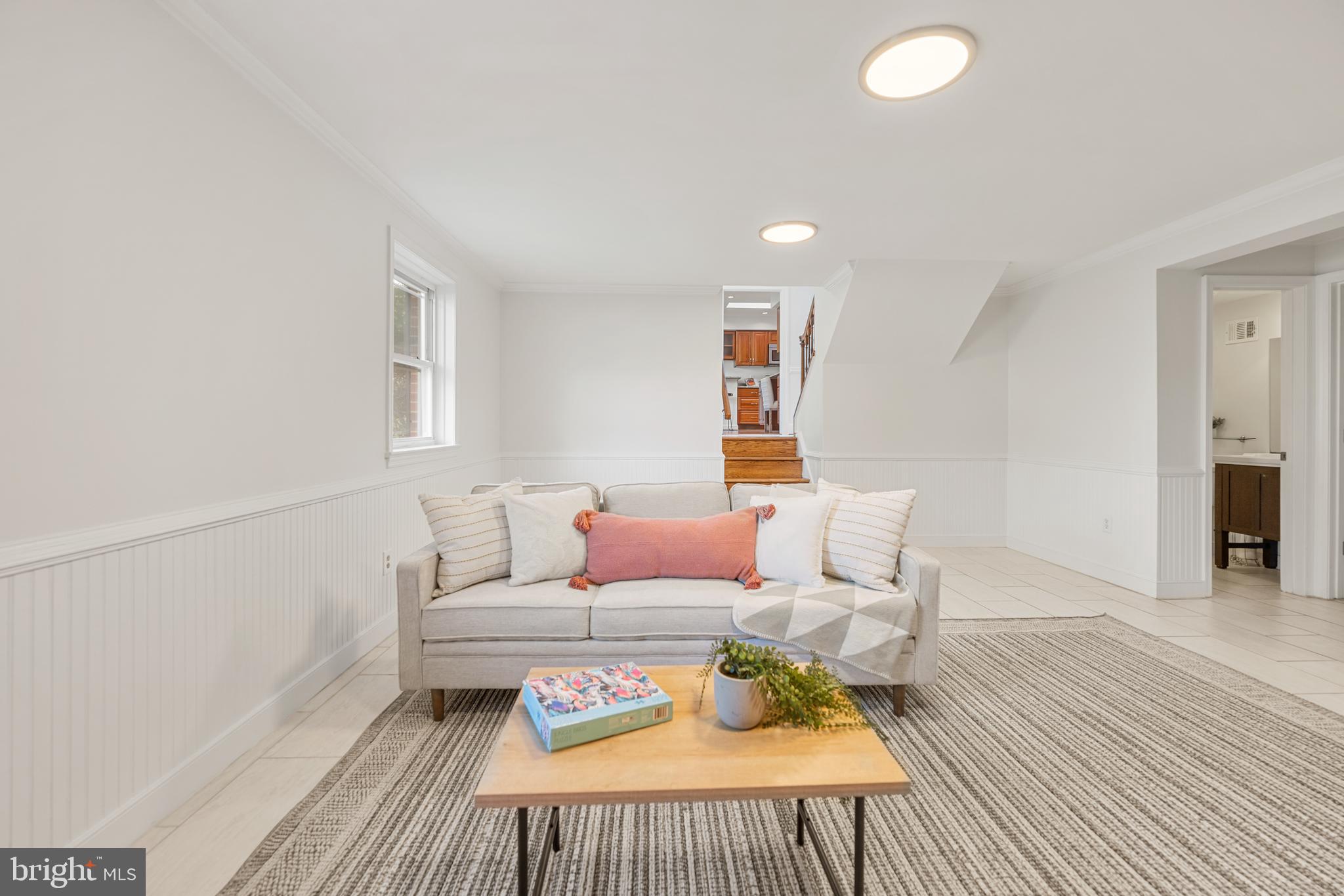 WEST SPRINGFIELD - Residential
