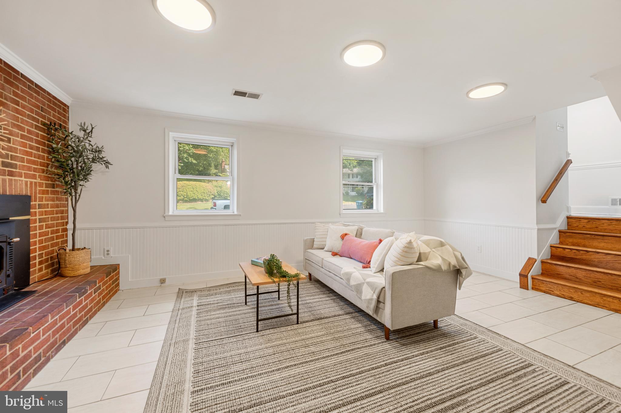 WEST SPRINGFIELD - Residential