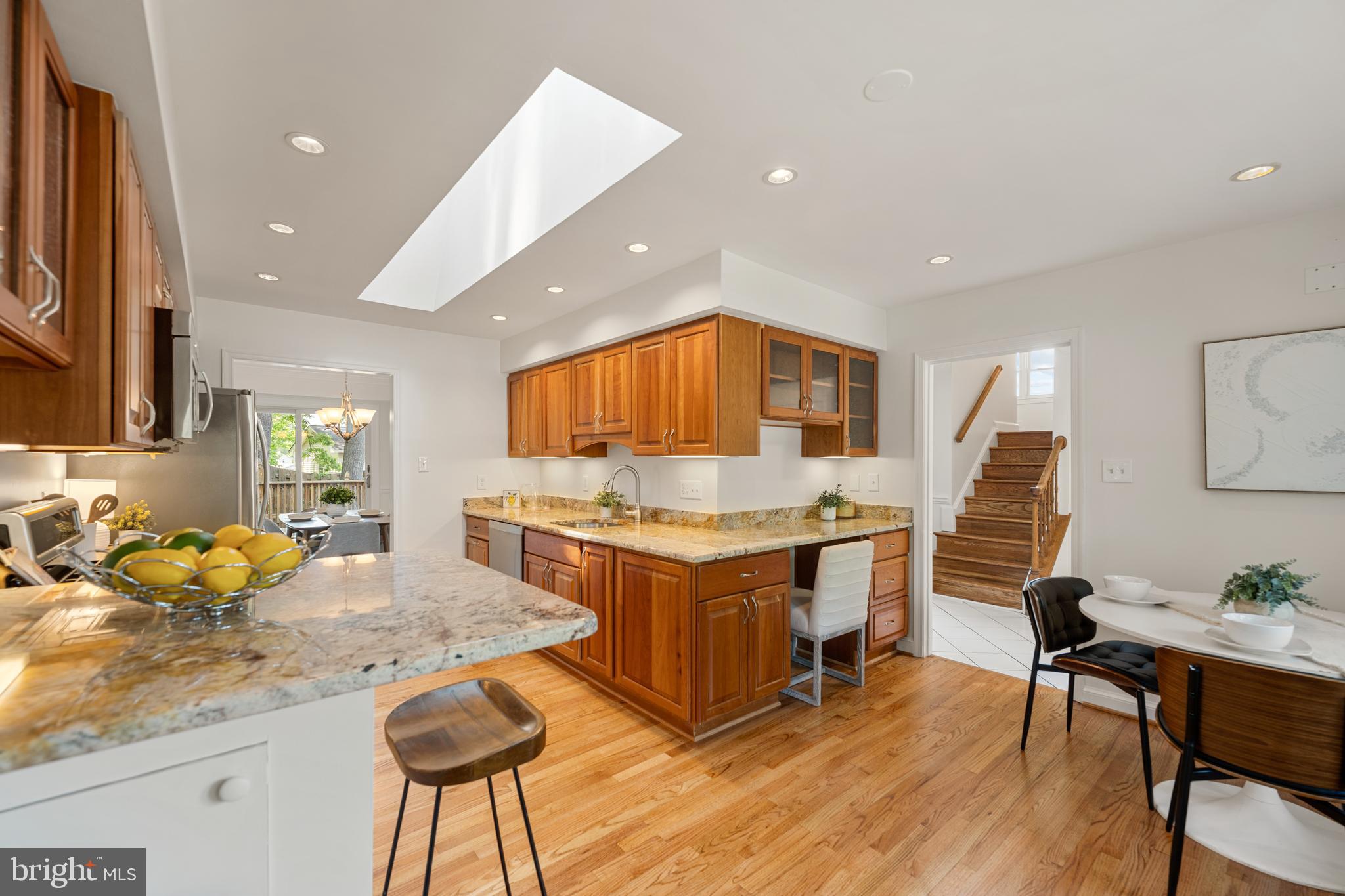 WEST SPRINGFIELD - Residential