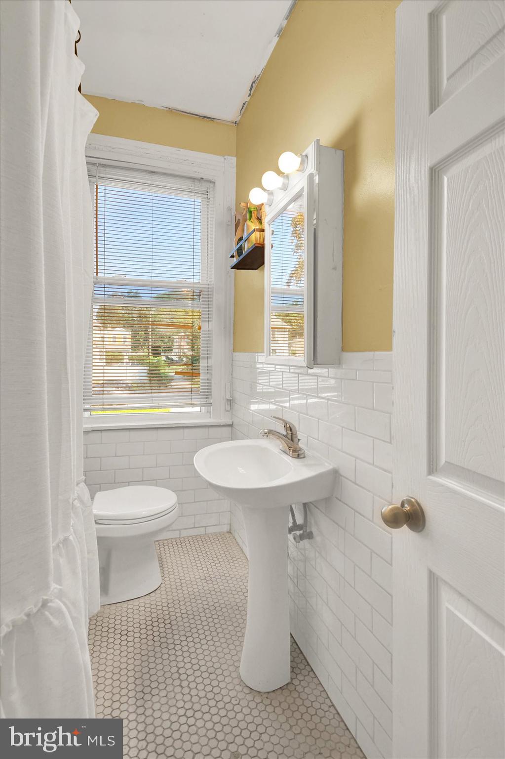 SHARON HILL - Residential