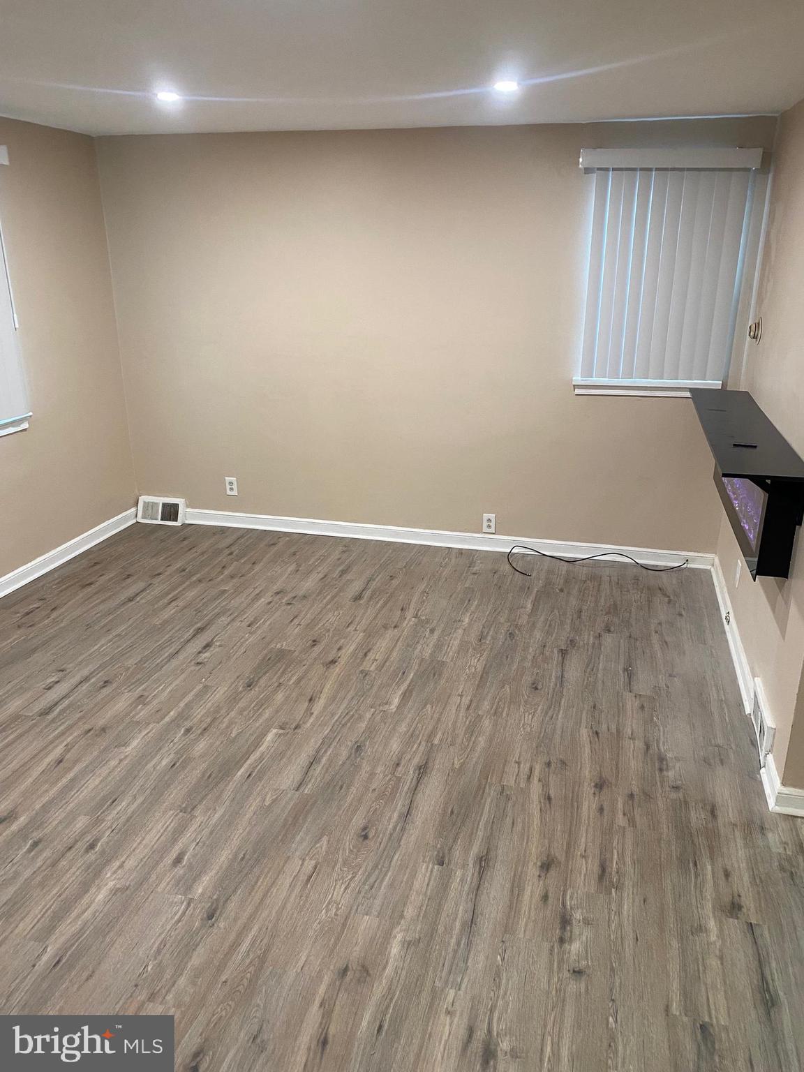 PHILADELPHIA - Residential Lease