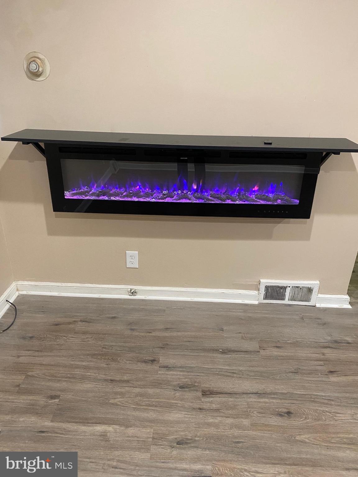 PHILADELPHIA - Residential Lease