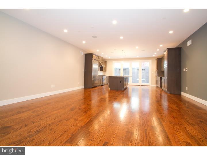 BELLA VISTA - Residential