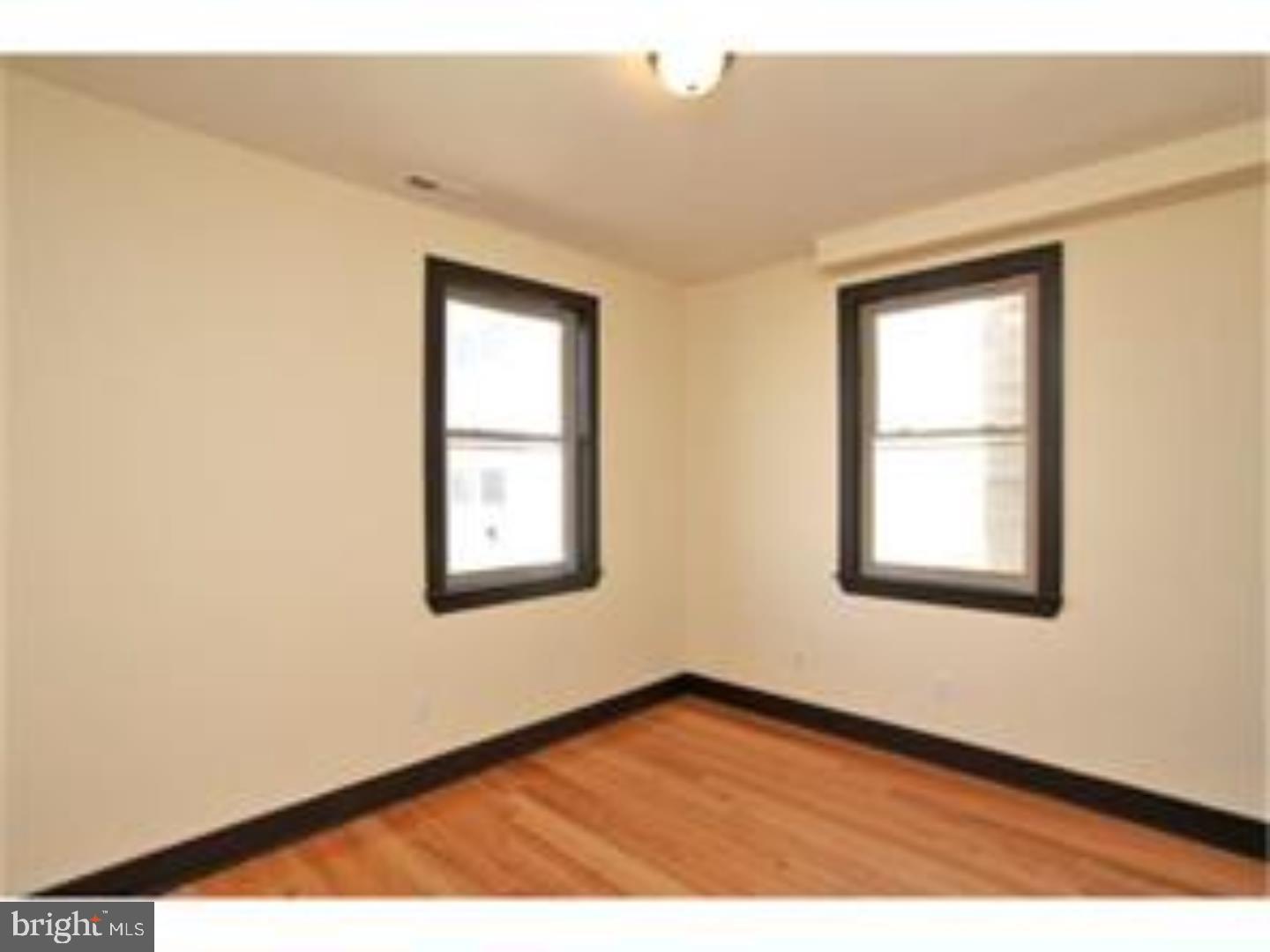 BREWERYTOWN - Residential Lease