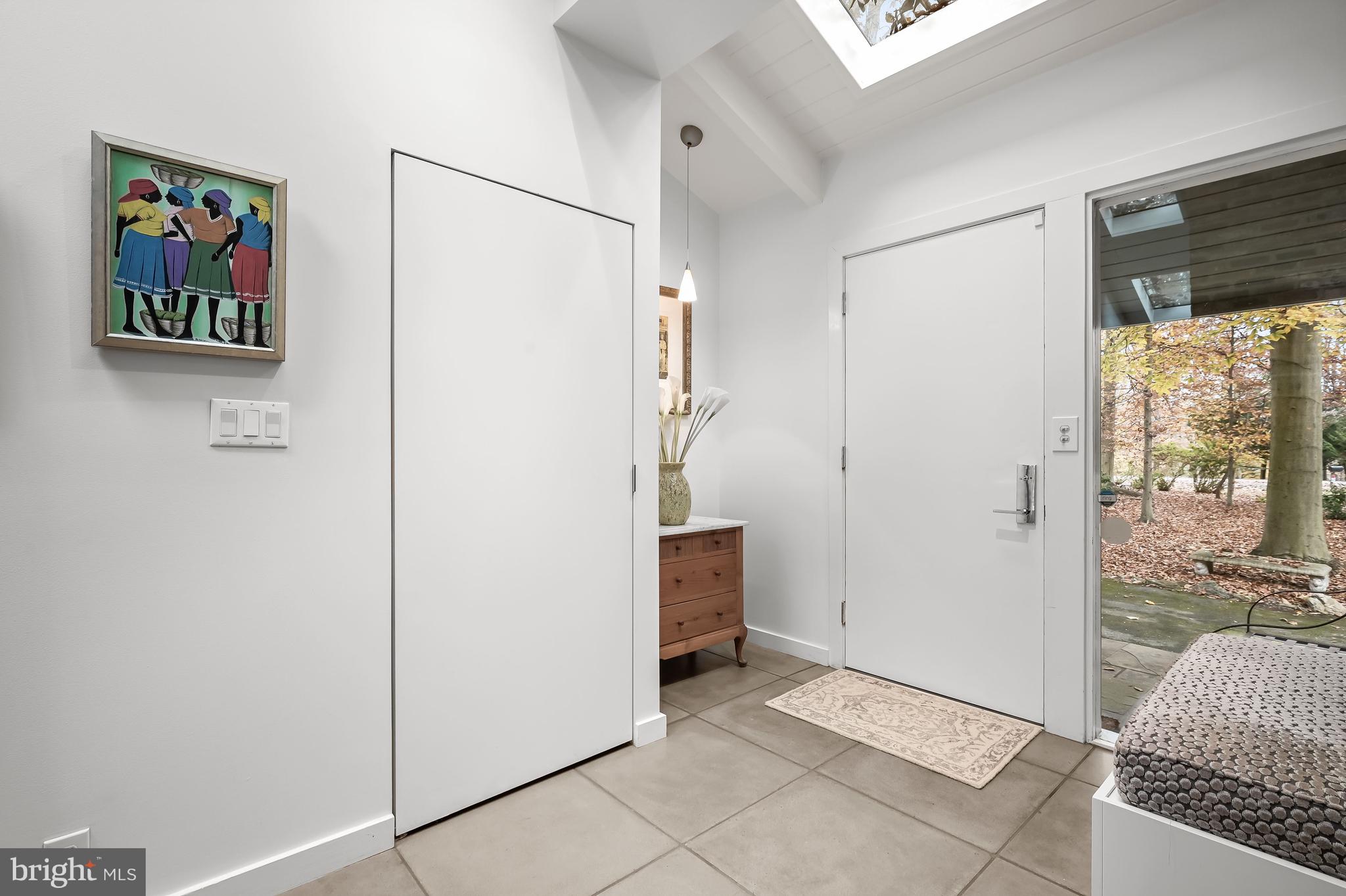 HOLLINRIDGE - Residential