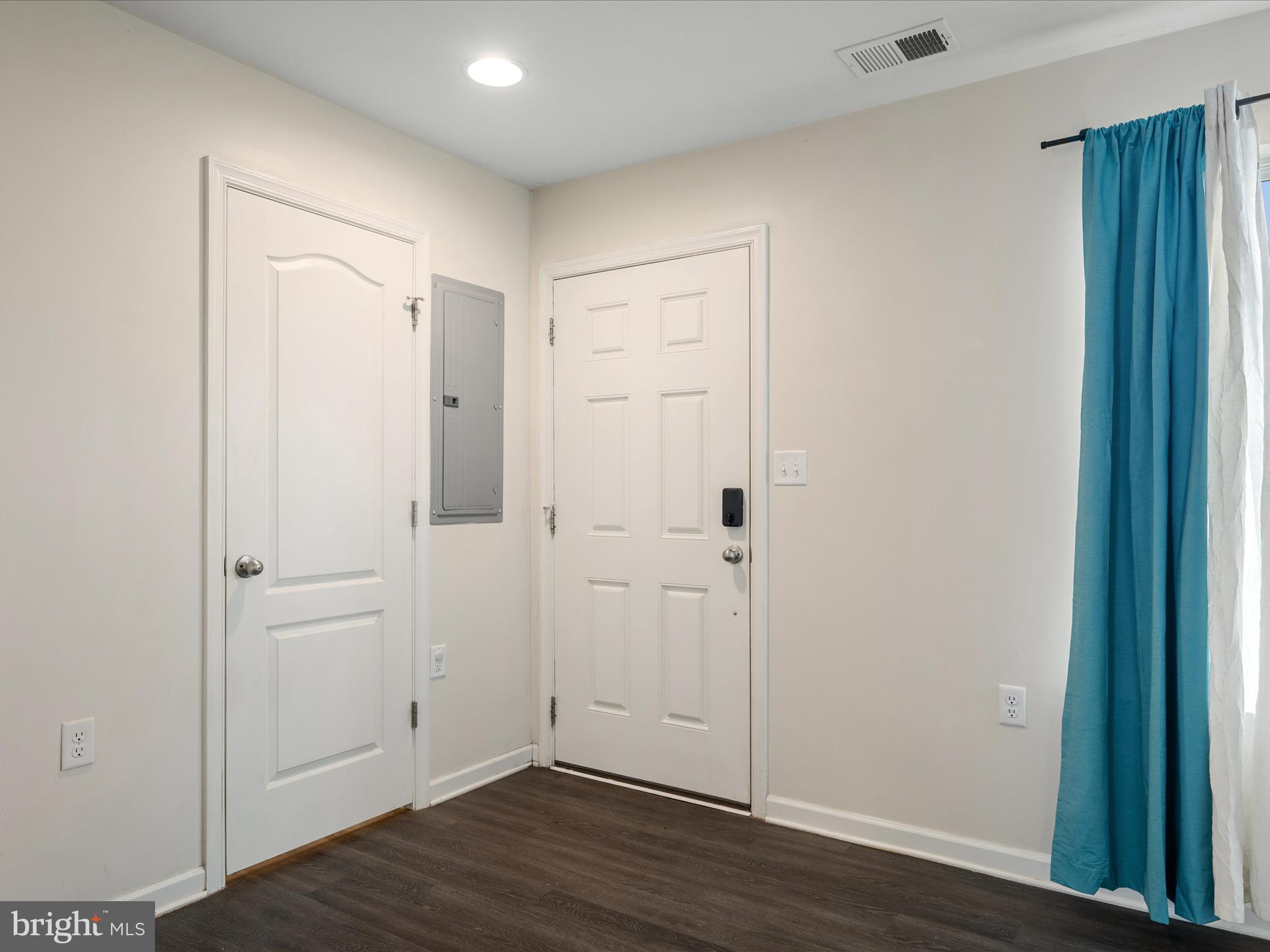 BRIAN RUN - Residential