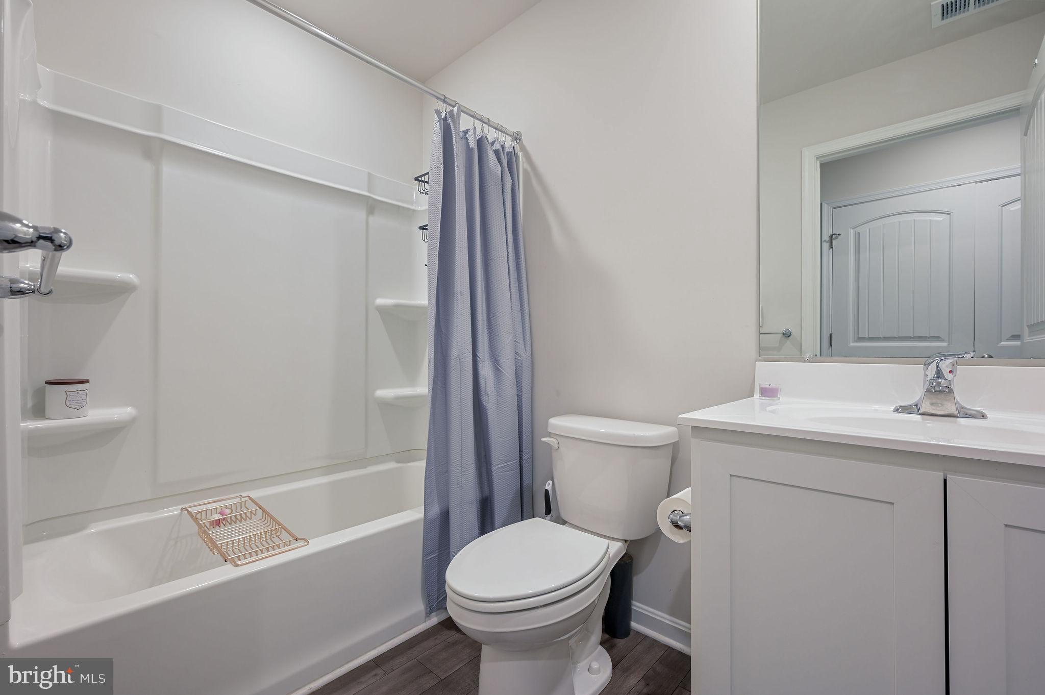 LOGANBERRY VILLAGE - Residential