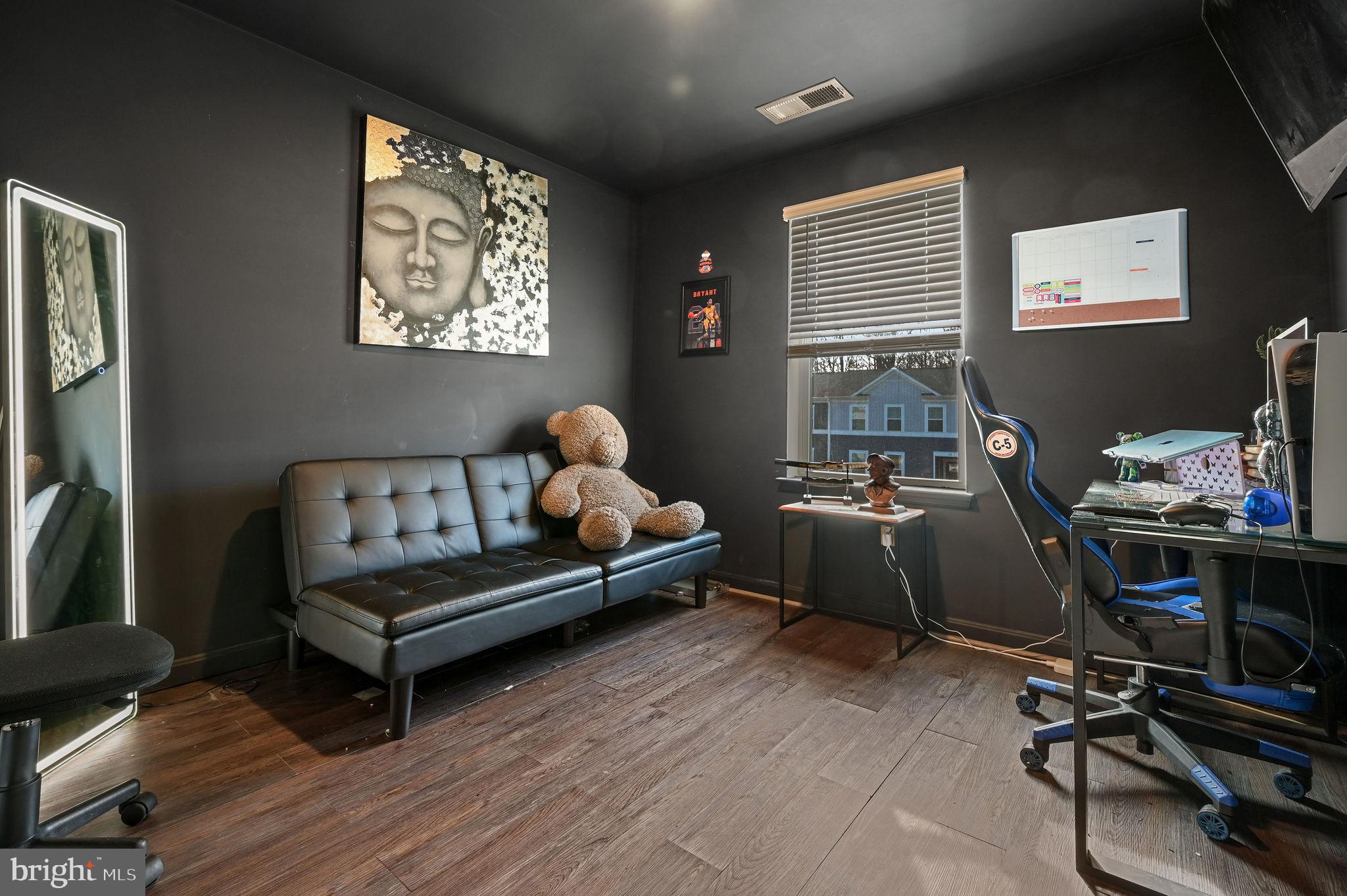 LOGANBERRY VILLAGE - Residential