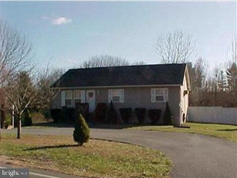 Homes For Sale - 125 Morningside Drive<br/> MOUNT BETHEL, PA 18343