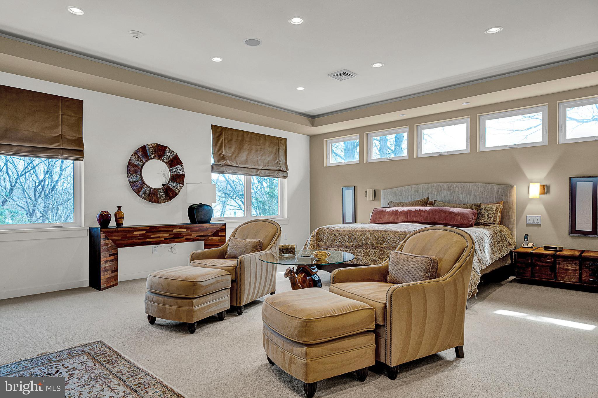 ARBOUR HILL - Residential