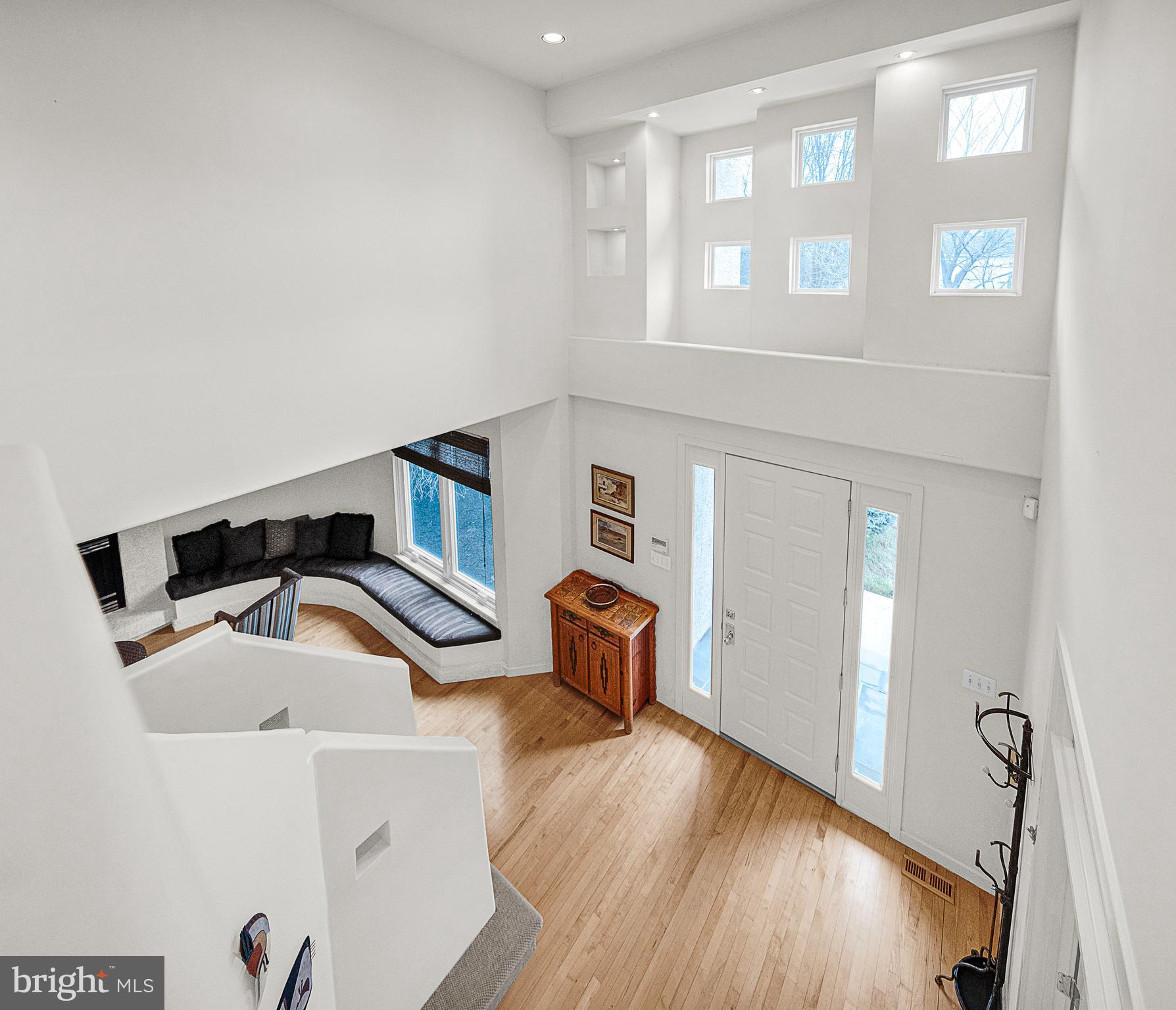 ARBOUR HILL - Residential