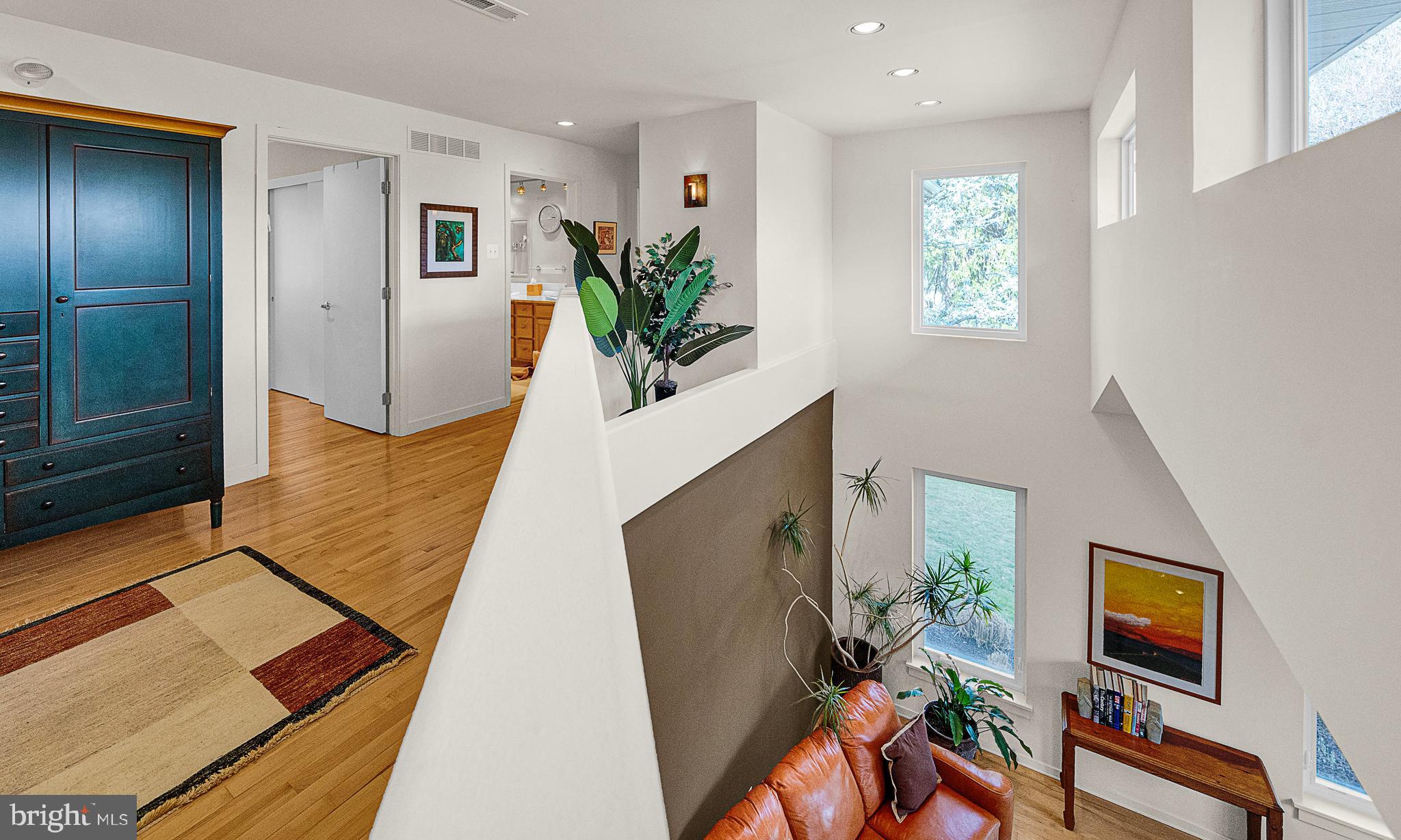 ARBOUR HILL - Residential