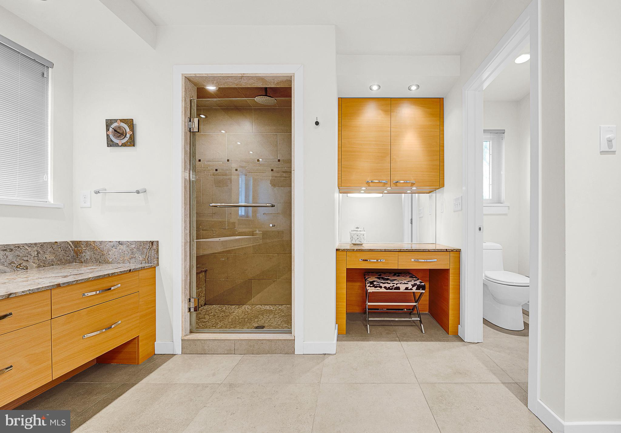 ARBOUR HILL - Residential