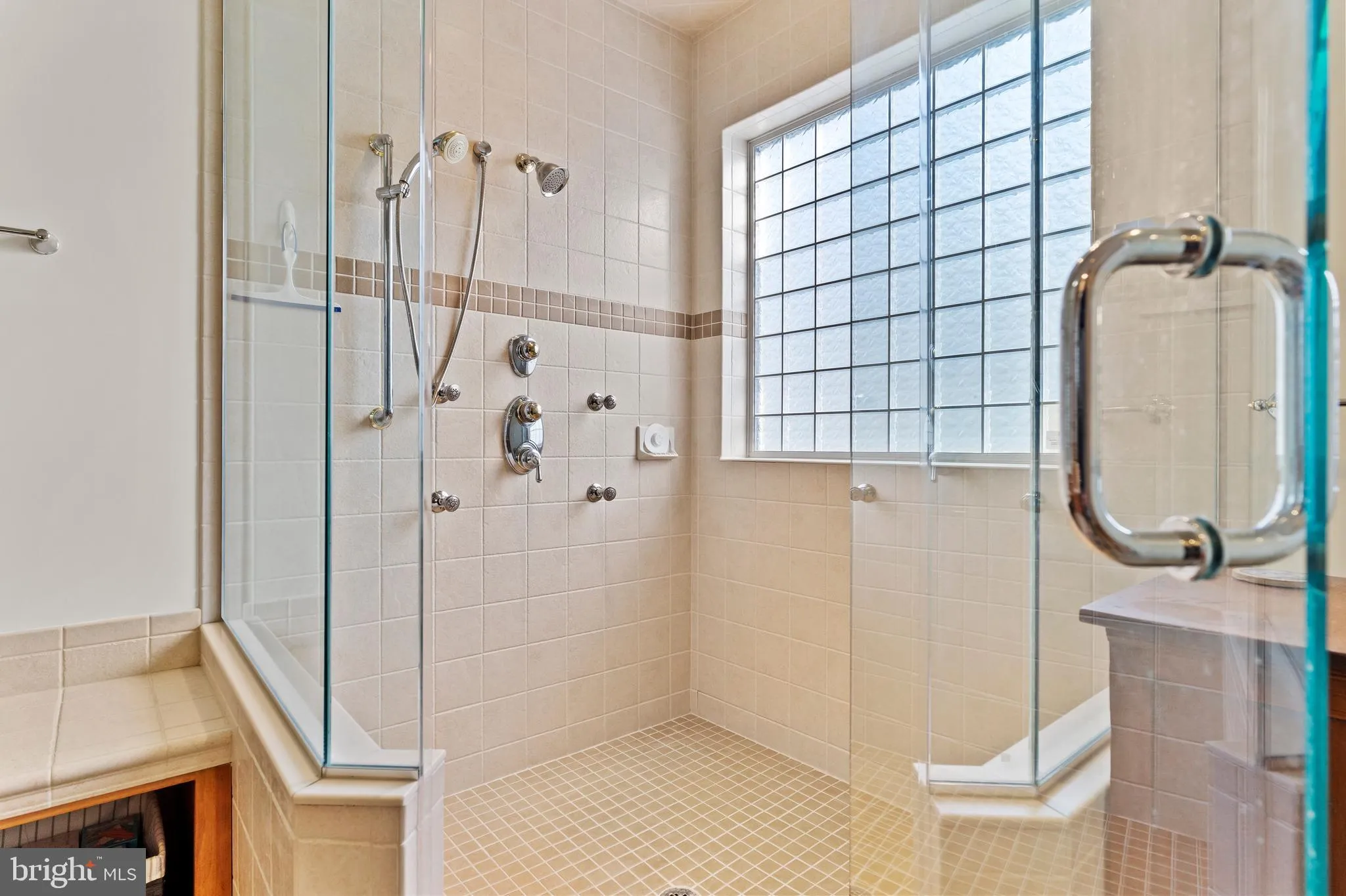 Fayetteville, Pennsylvania 17222, United States, 3 Bedrooms Bedrooms, ,3 BathroomsBathrooms,Residential,Pending,104611