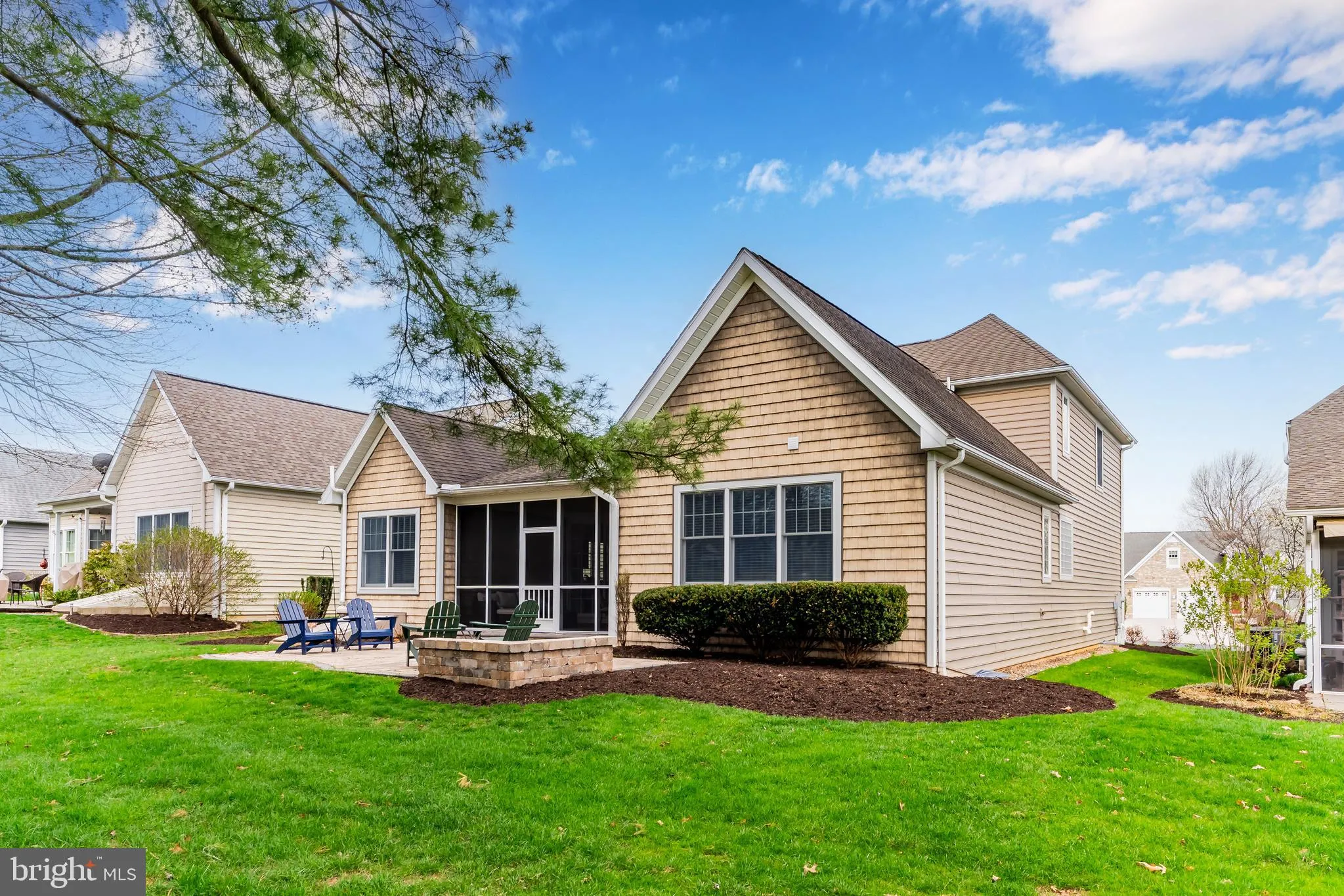 Fayetteville, Pennsylvania 17222, United States, 3 Bedrooms Bedrooms, ,3 BathroomsBathrooms,Residential,Pending,104611