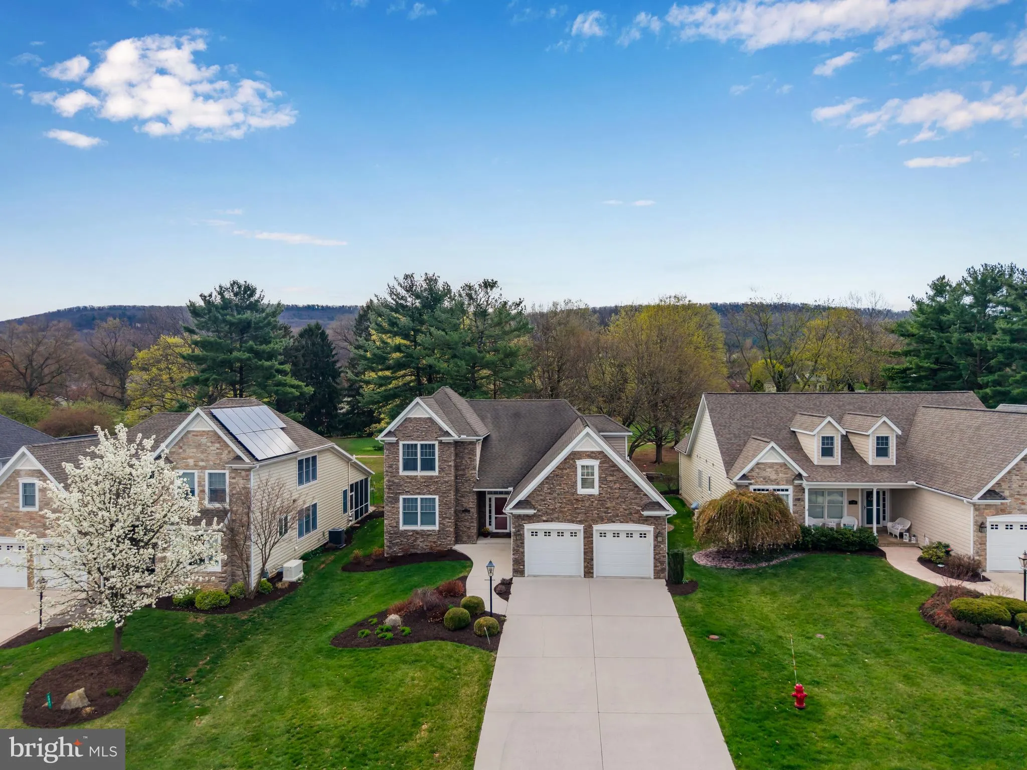 Fayetteville, Pennsylvania 17222, United States, 3 Bedrooms Bedrooms, ,3 BathroomsBathrooms,Residential,Pending,104611