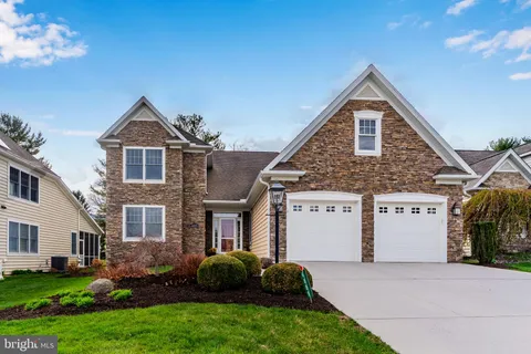 6889 Old Course Road, Fayetteville, PA MLS: PAFL2026520