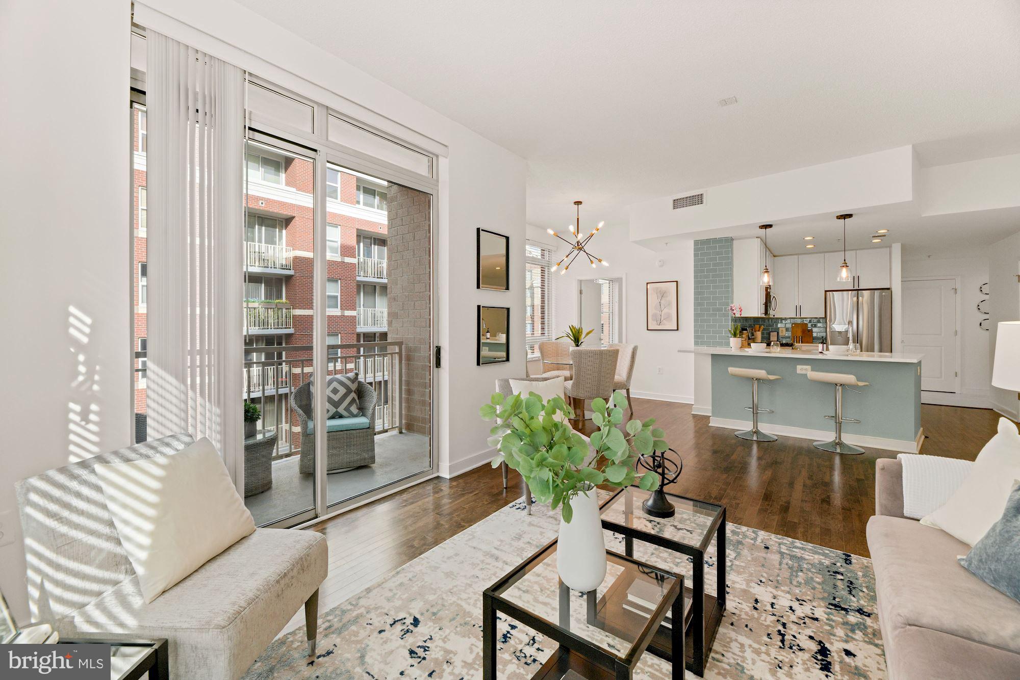 THE HAWTHORN CONDOMINIUM - Residential