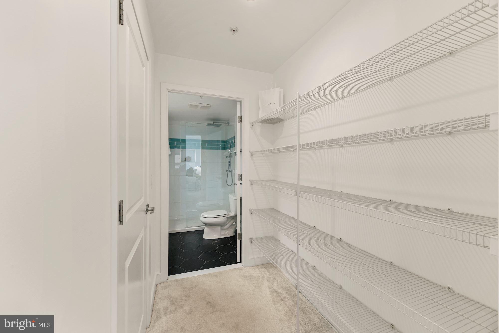 THE HAWTHORN CONDOMINIUM - Residential