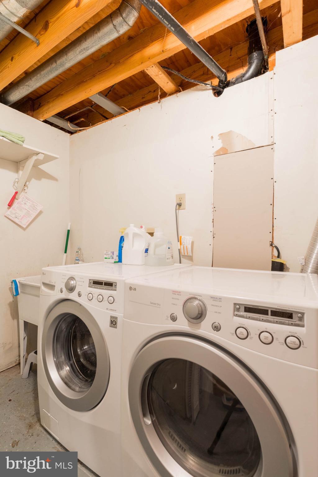 ROLLINGWOOD VILLAGE - Residential