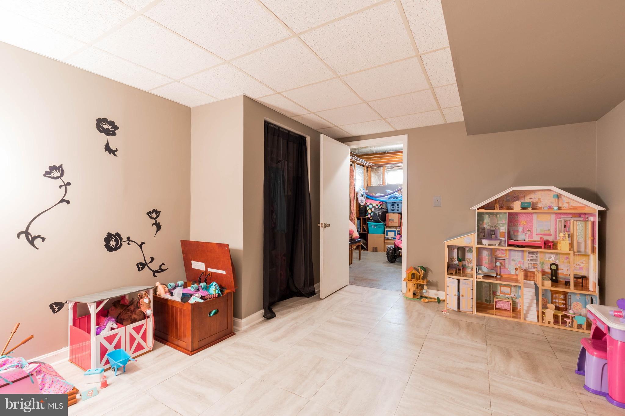 ROLLINGWOOD VILLAGE - Residential