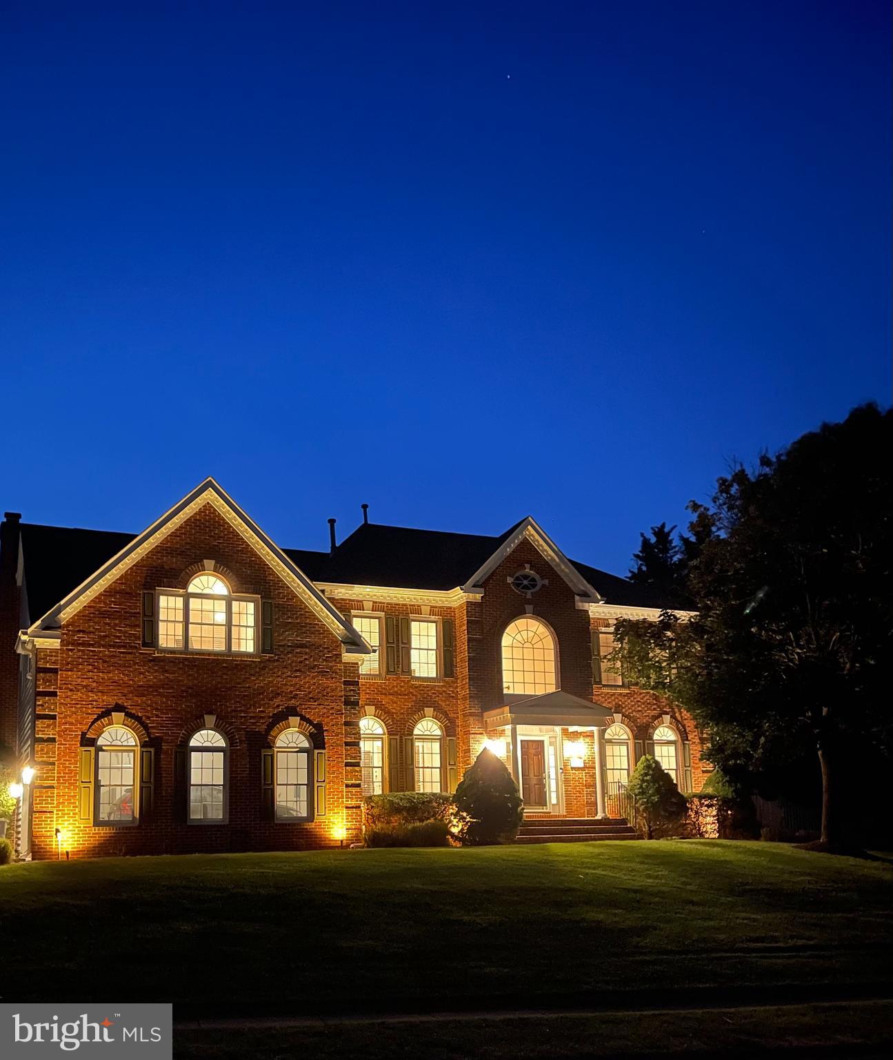 ASHLAWN HILL - Residential