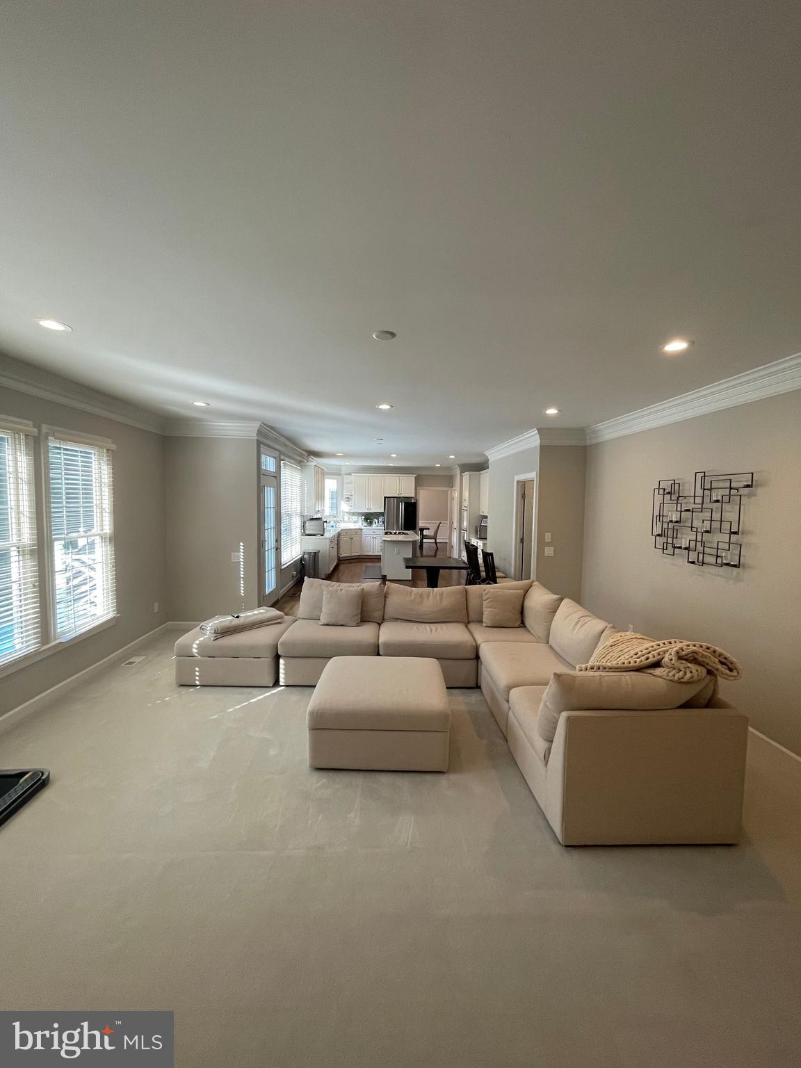 ASHLAWN HILL - Residential