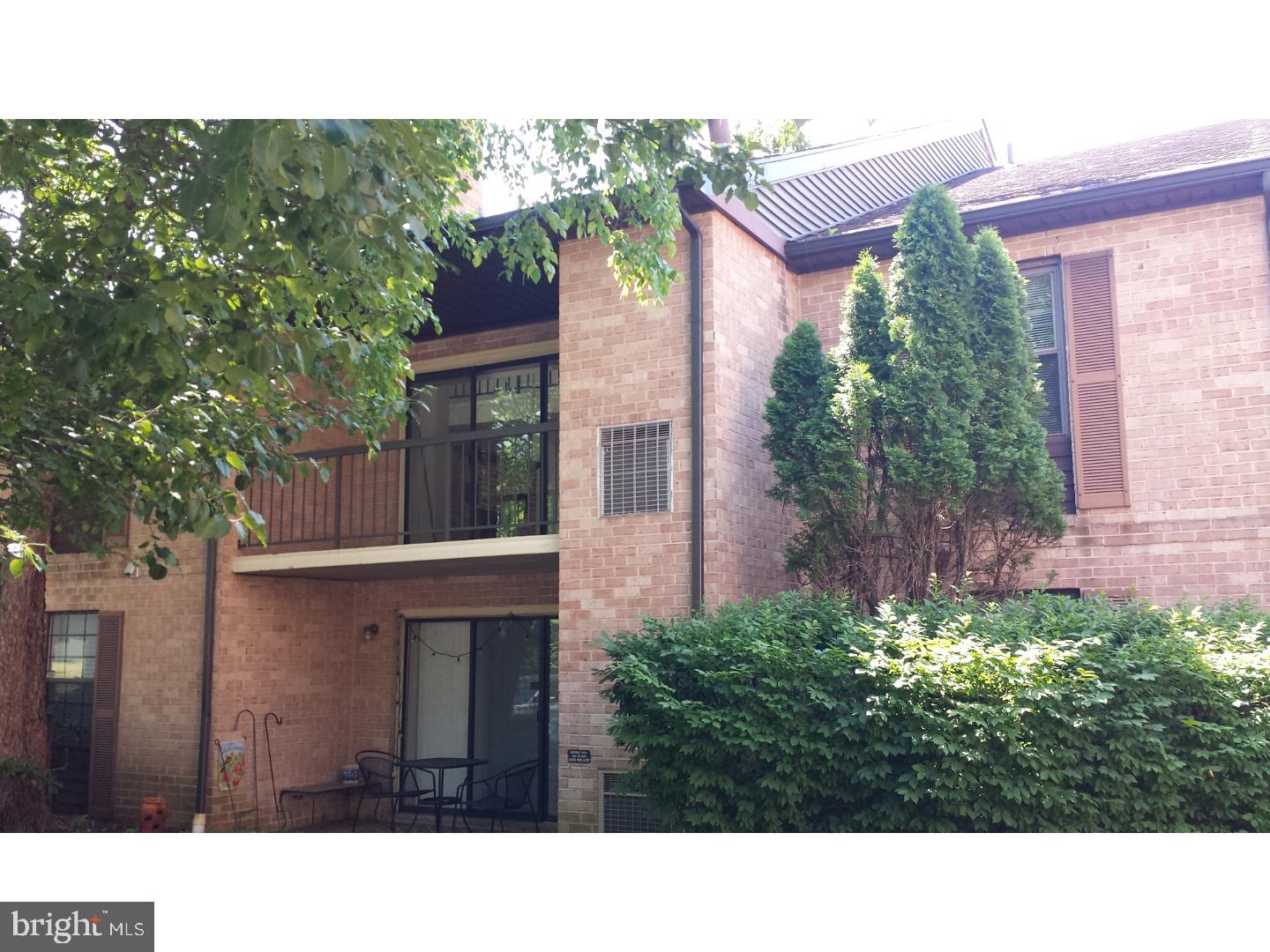 EAGLES RIDGE - Residential Lease