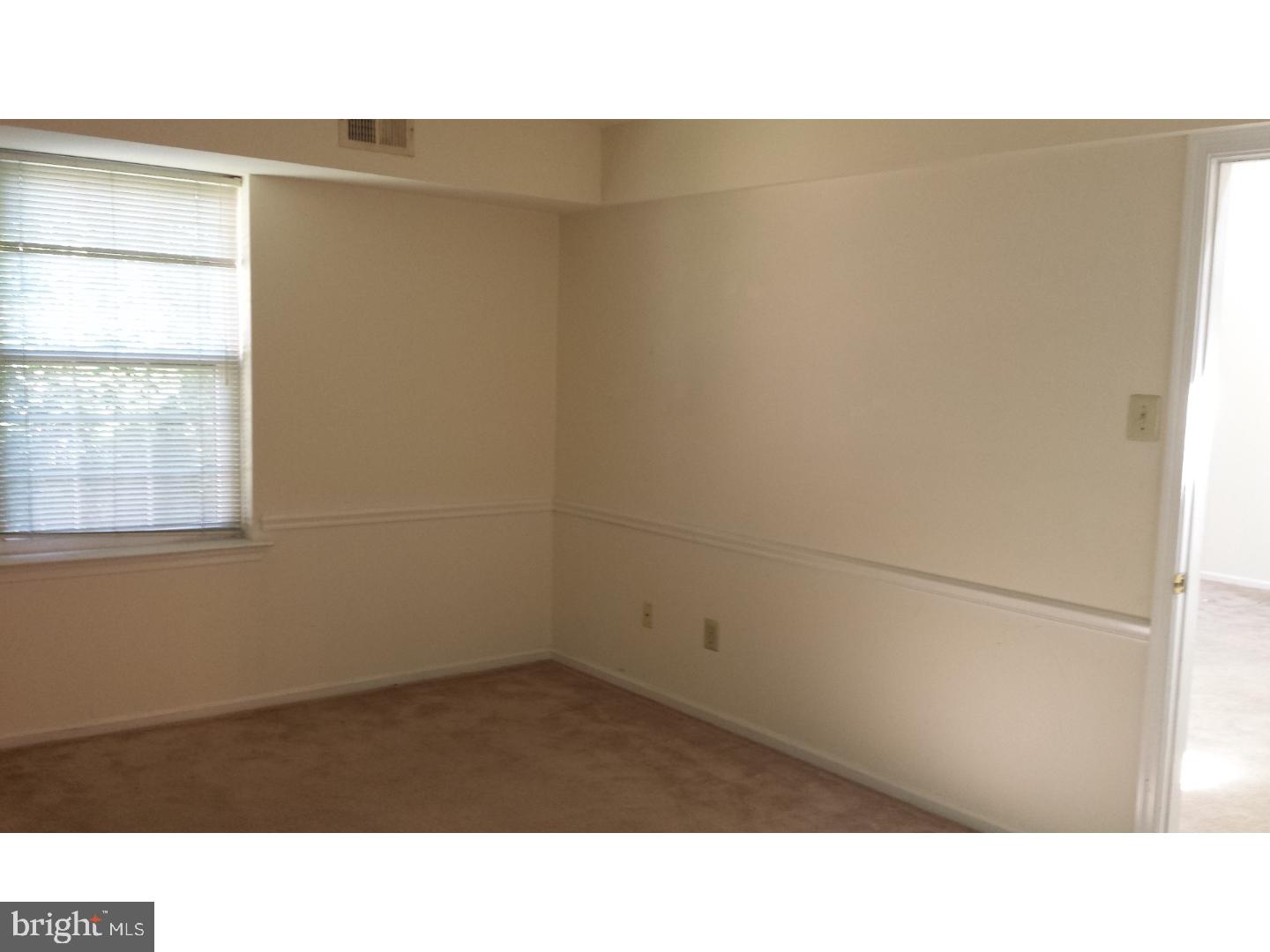 EAGLES RIDGE - Residential Lease
