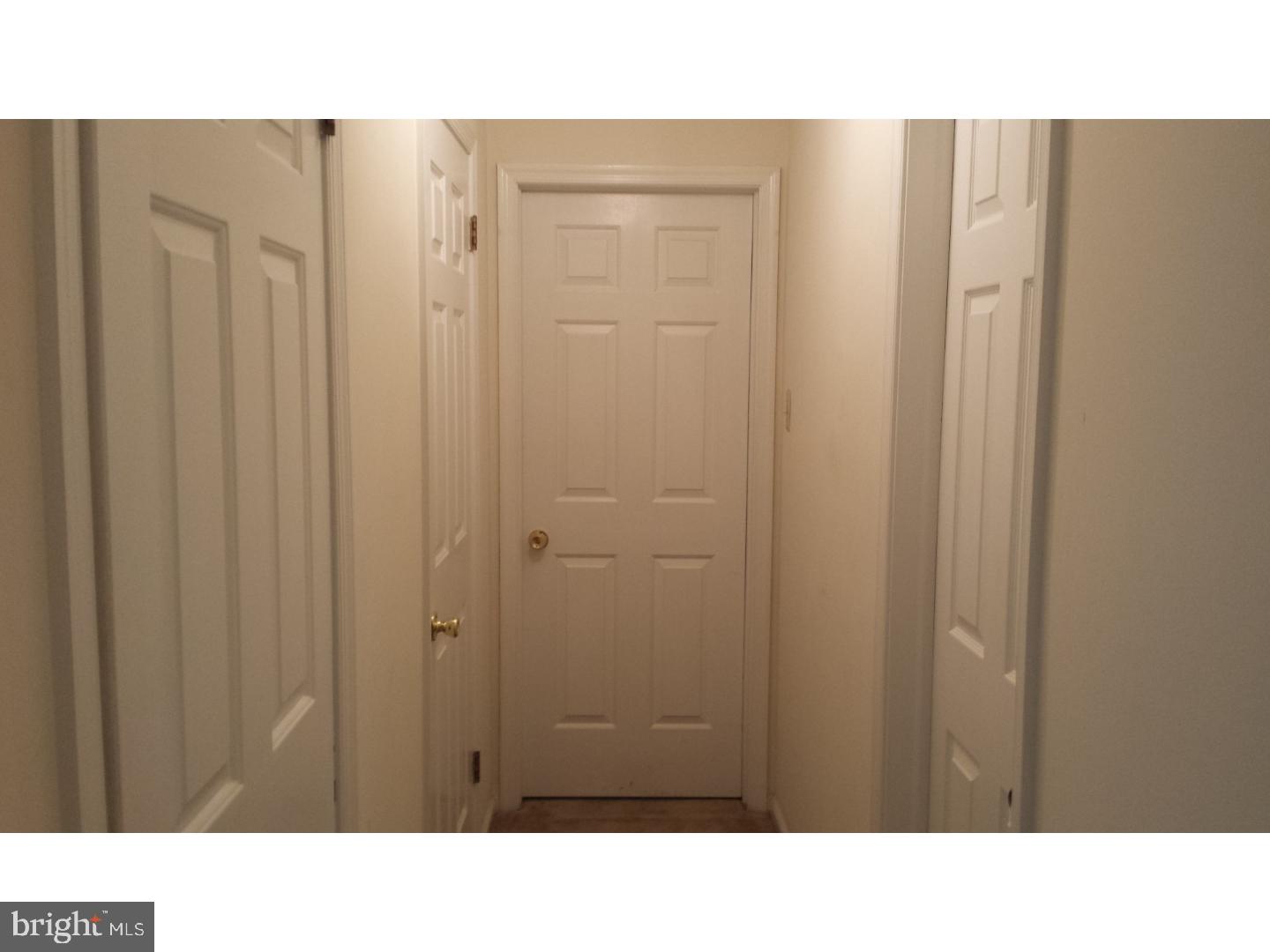 EAGLES RIDGE - Residential Lease