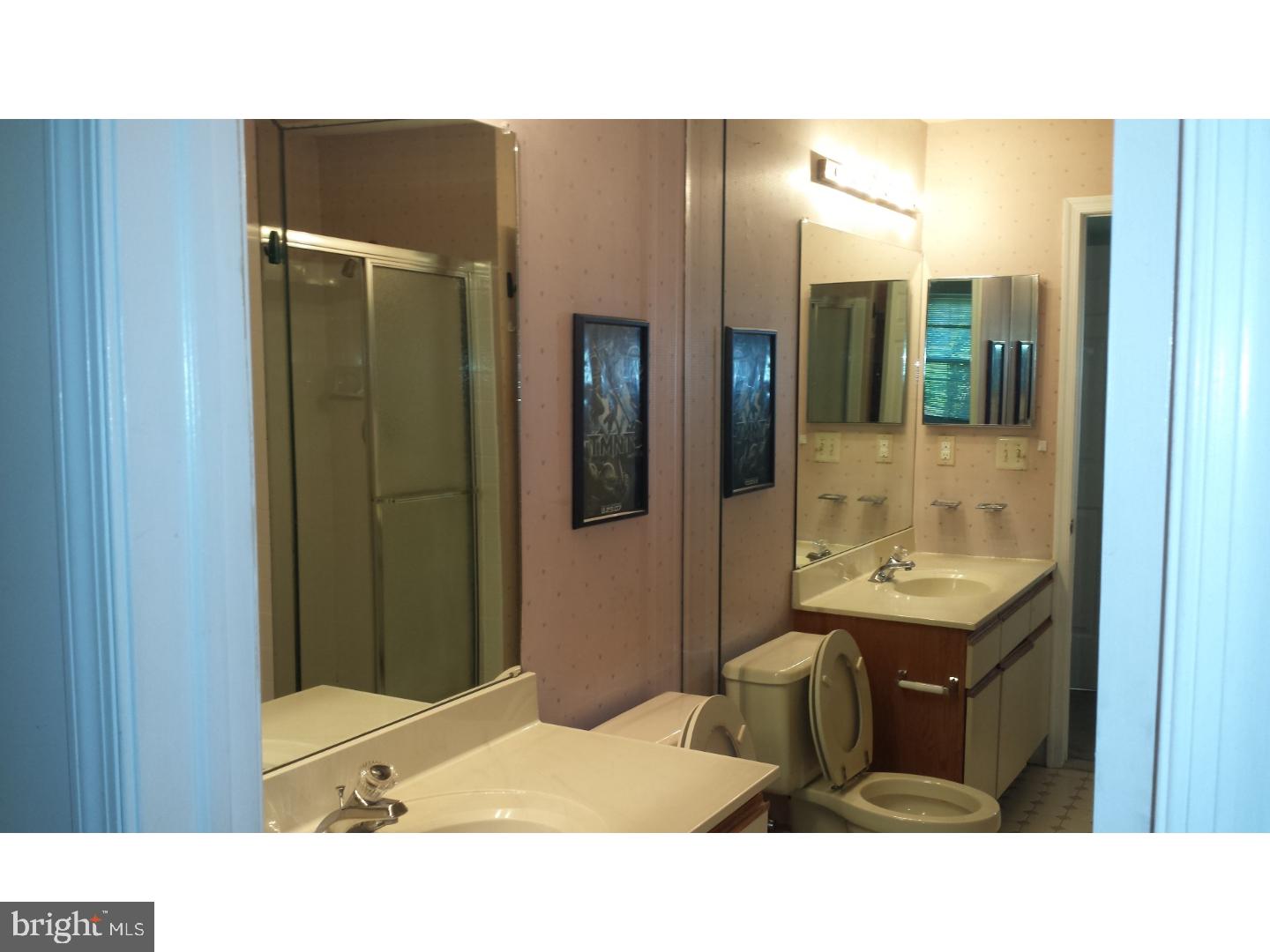 EAGLES RIDGE - Residential Lease