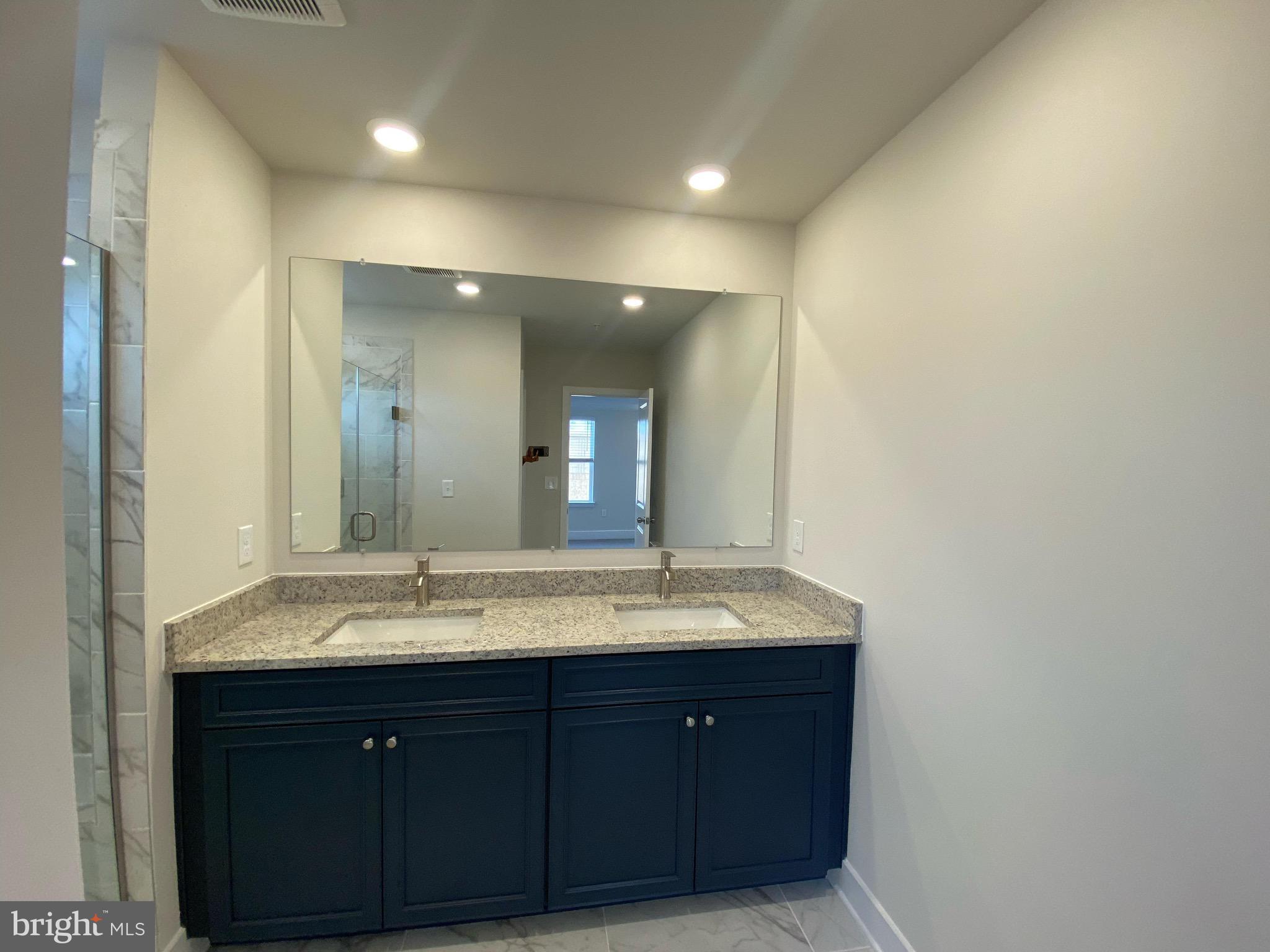 ST CHARLES - Residential